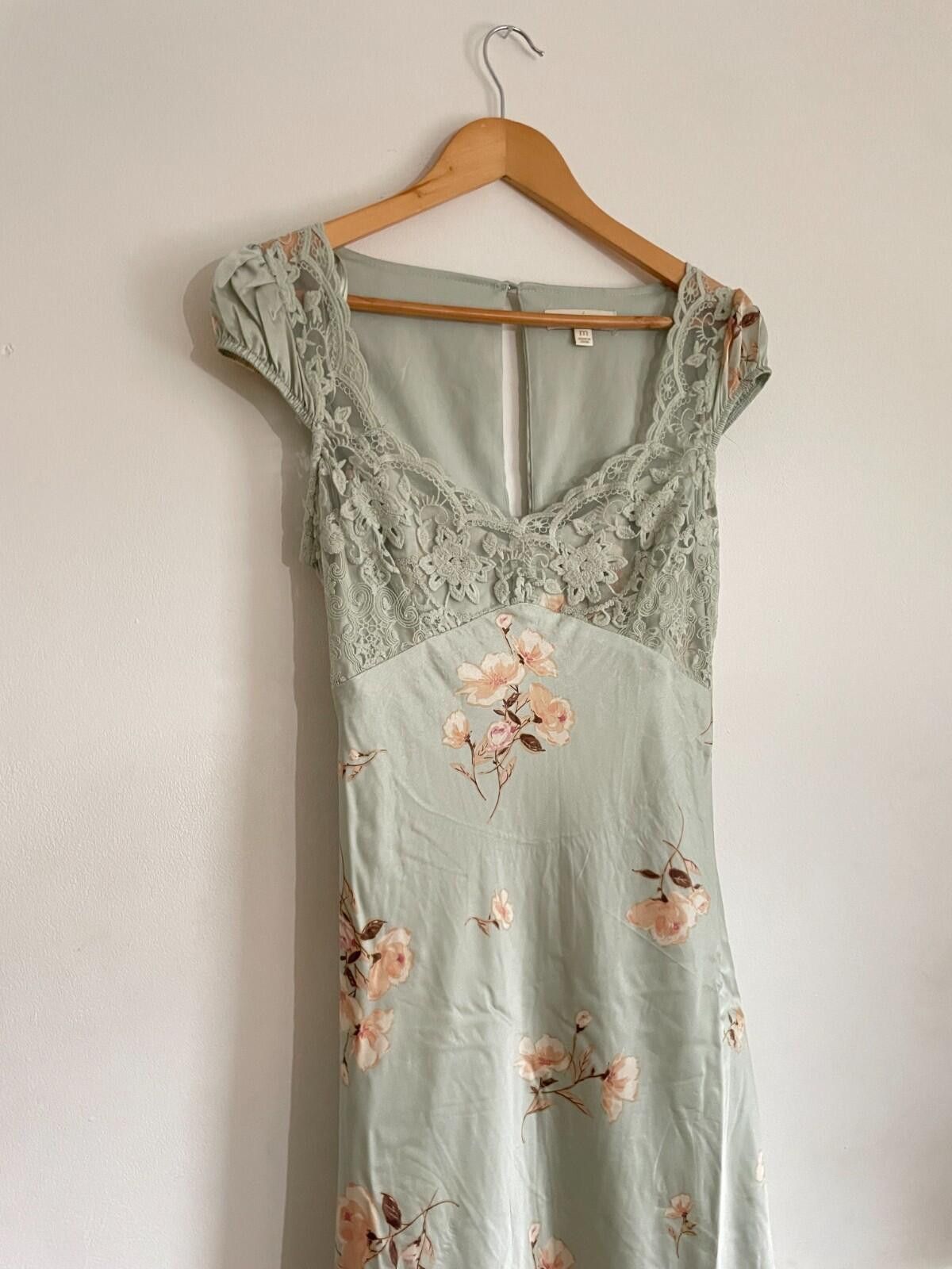 Other Thirty Thirty LA Sage Green Lace Floral Maxi Dress M Size M / US 6-8 / IT 42-44 - 1 Thumbnail