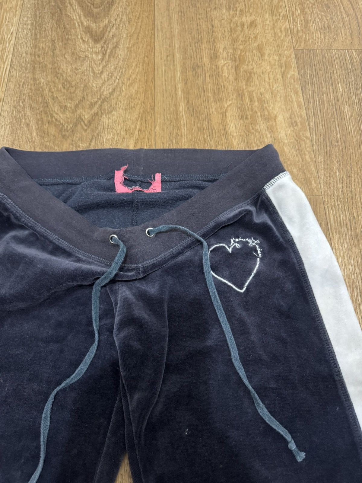 Vintage VINTAGE JUICY COUTURE VELOUR TRACKSUIT Size L / US 10 / IT 46 - 6 Thumbnail