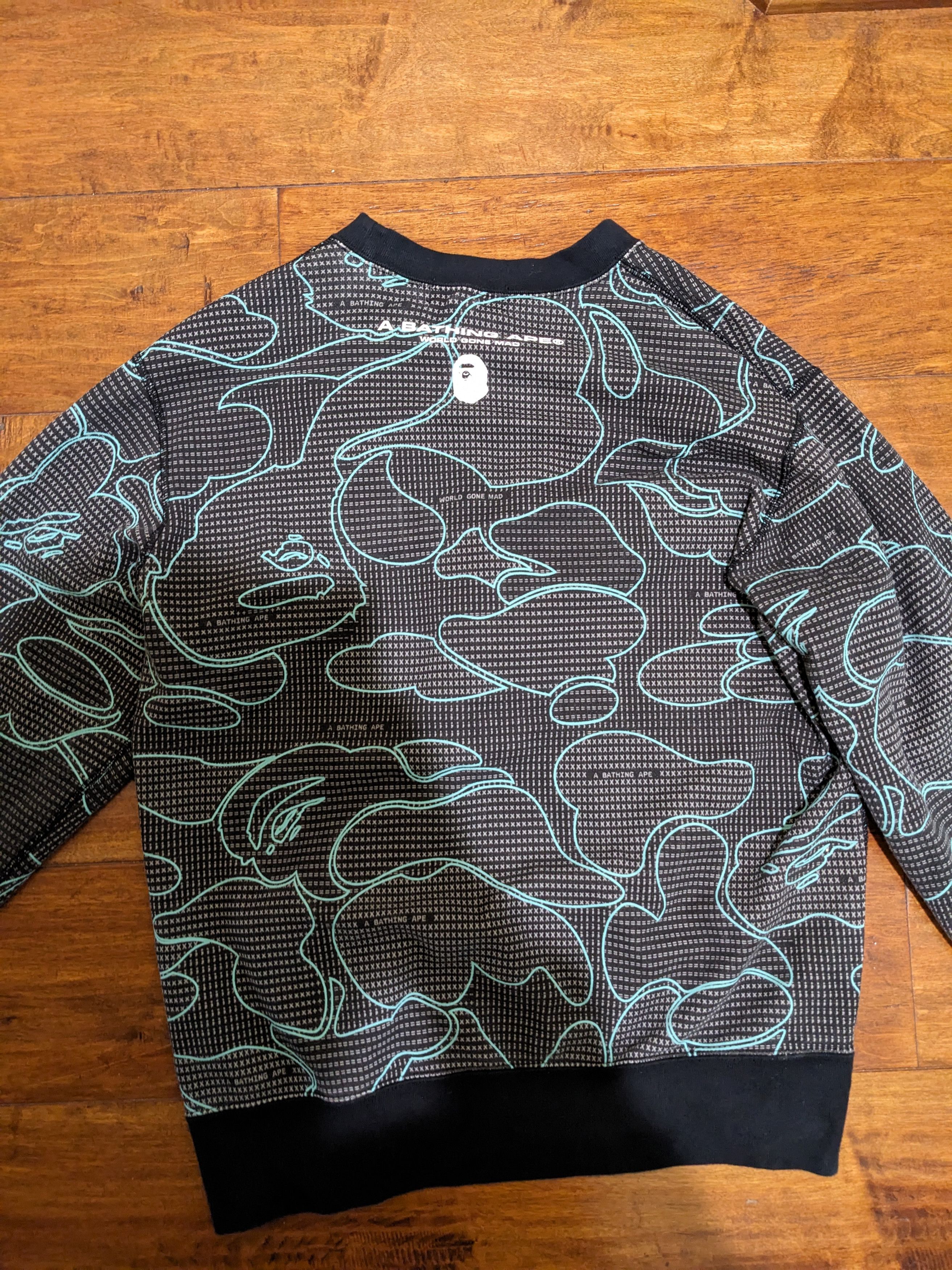 Bape BAPE Text Code Camo Crewneck – Black / Green Glow (SS22) Size US L / EU 52-54 / 3 - 3 Thumbnail