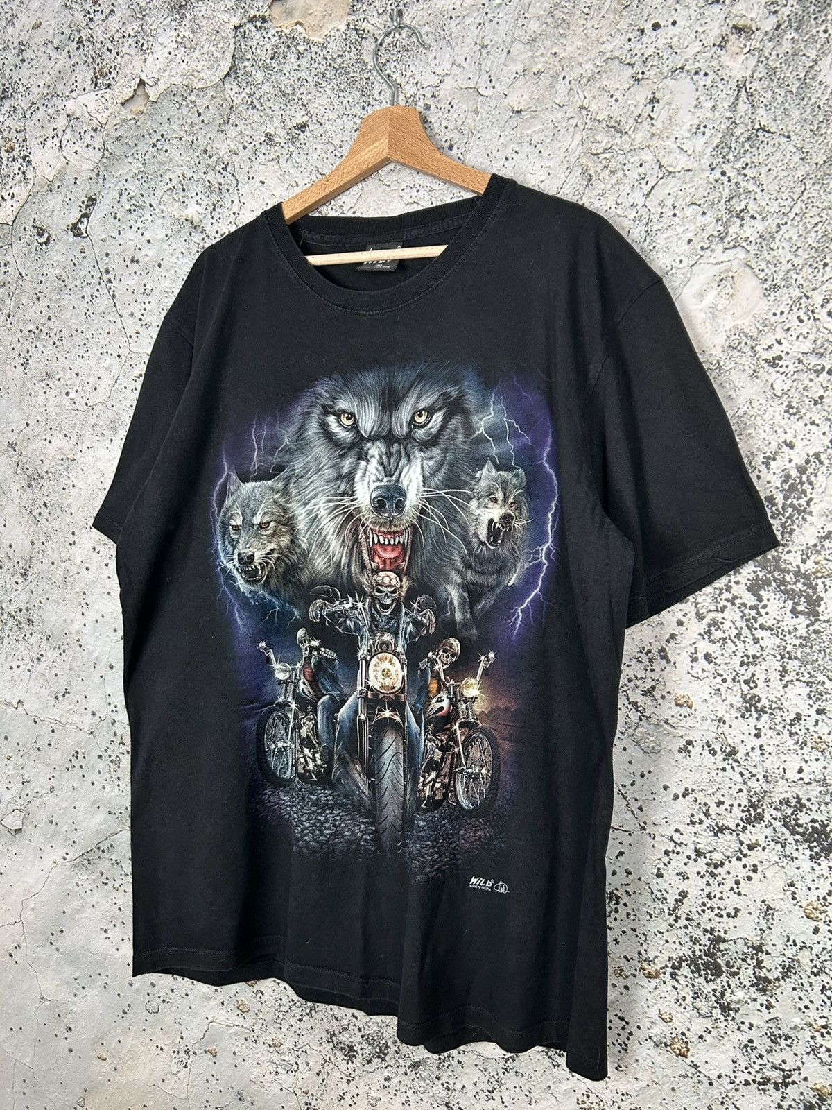 Vintage Vintage Wild Wolf Harley Motorcycles Graphic Tee Goth Grunge Size US XL / EU 56 / 4 - 2 Thumbnail