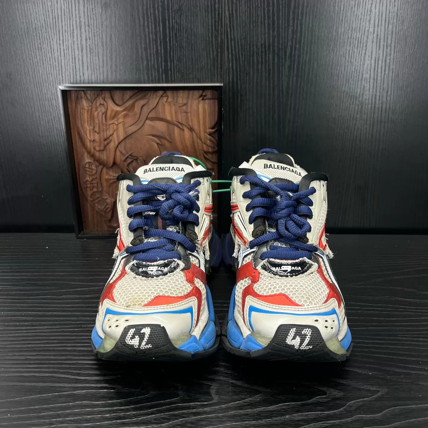 Balenciaga Balenciaga Runner gray/blue/red EUR42 OG box Size US 9 / EU 42 - 5 Thumbnail