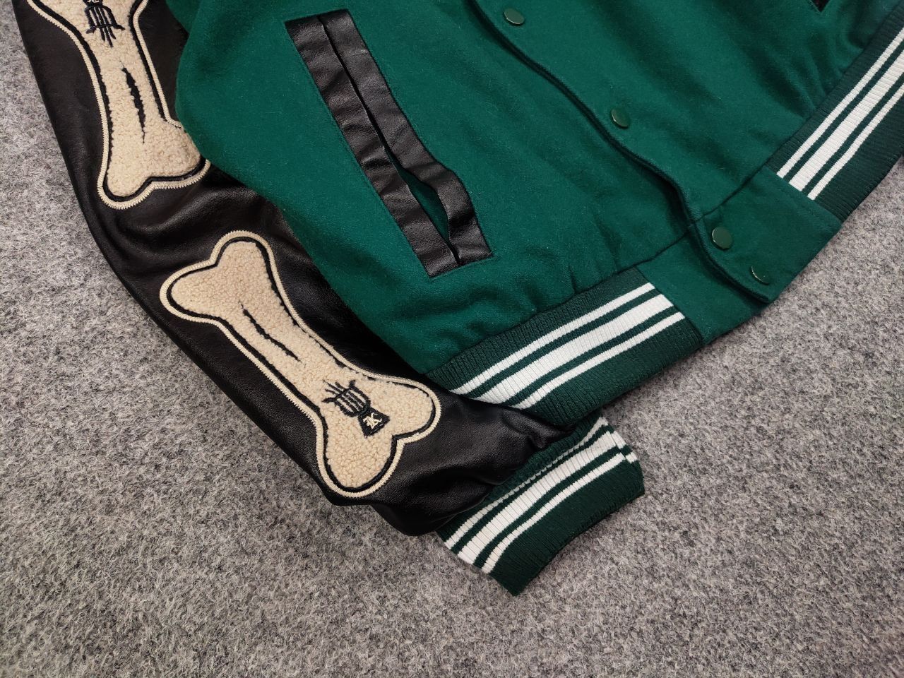 Japanese Brand Vintage Bones Japan Skeleton Letterman Varsity Bomber Jacket Size US S / EU 44-46 / 1 - 7 Thumbnail