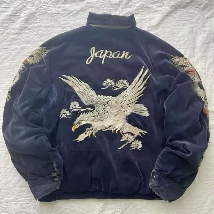 Vintage Sukajan Japanise Velvet Eagle & Dragon Embroidery jacket Size US L / EU 52-54 / 3 - 3 Thumbnail