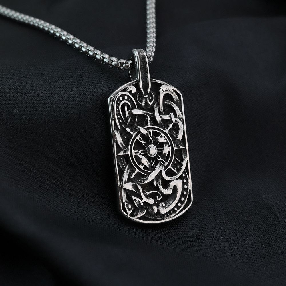 Jewelry Nordic Viking Pirate Compass Necklace Size ONE SIZE - 3 Thumbnail