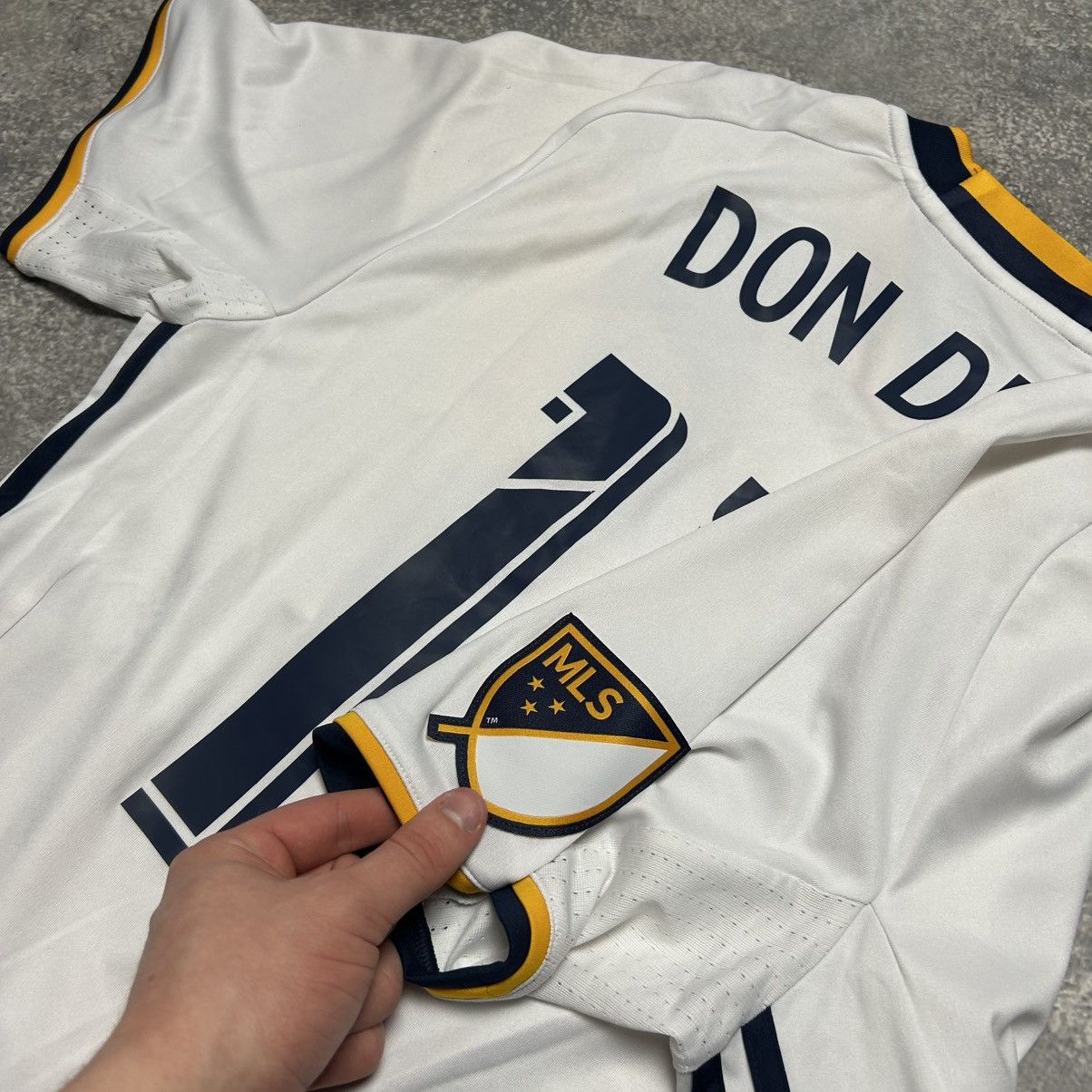 Adidas Mens Adidas FC La Galaxy MLS 2015 Don Ditar soccer jersey Size US M / EU 48-50 / 2 - 12 Thumbnail