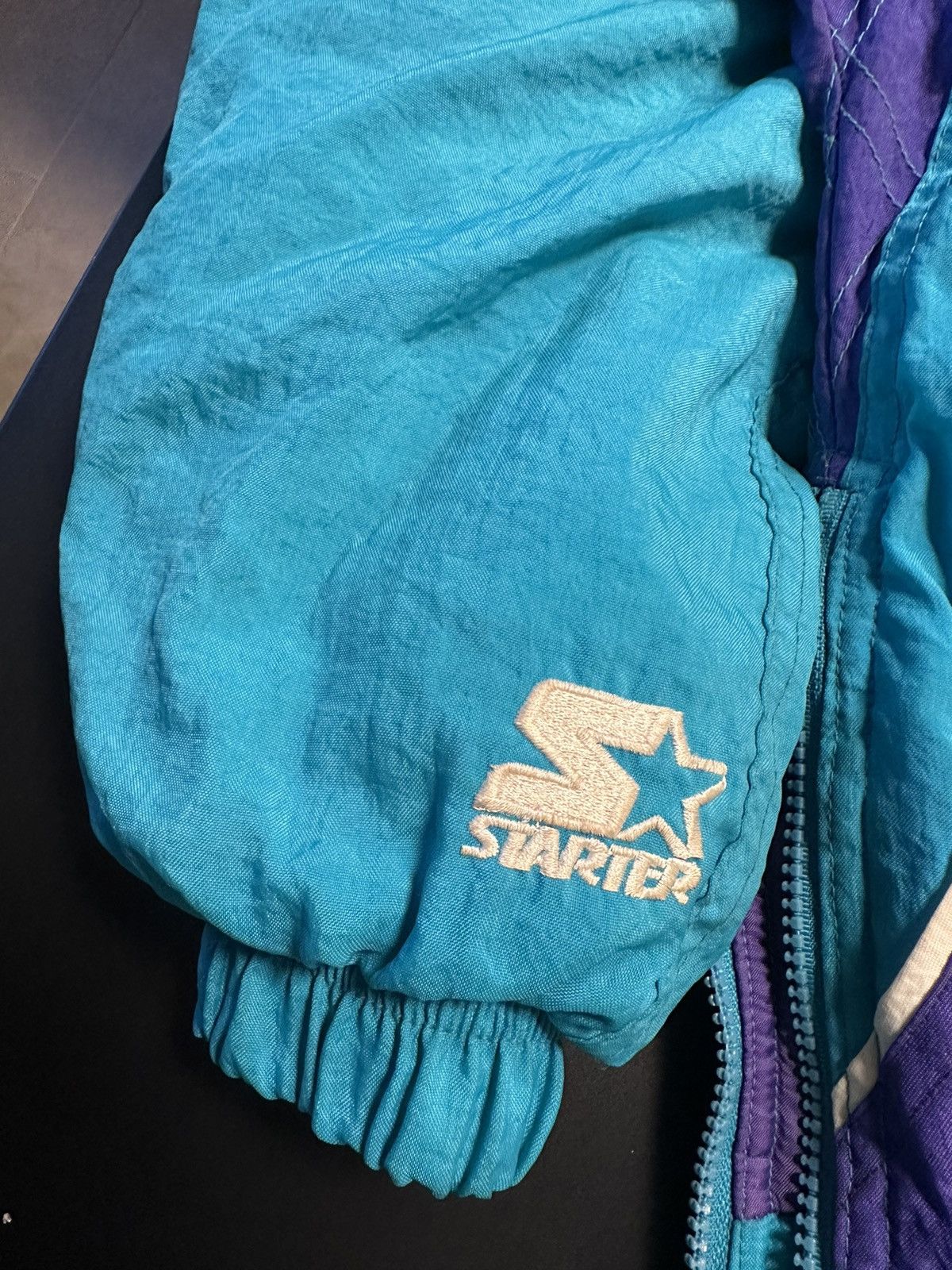 Starter 🟢 Vintage 90s Starter Charlotte Hornets NBA Jacket Original Size XS / US 0-2 / IT 36-38 - 7 Thumbnail