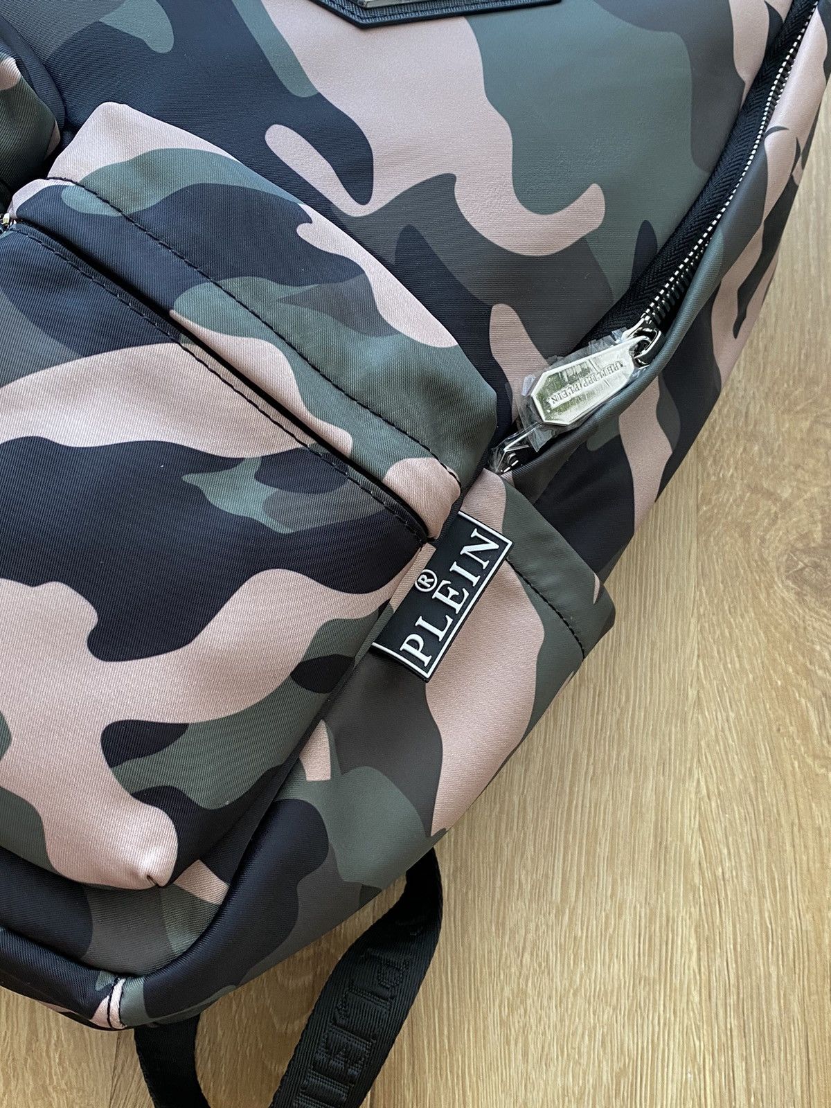 Philipp Plein Philipp Plein Hexagon Camo Backpack y2k Size ONE SIZE - 5 Thumbnail