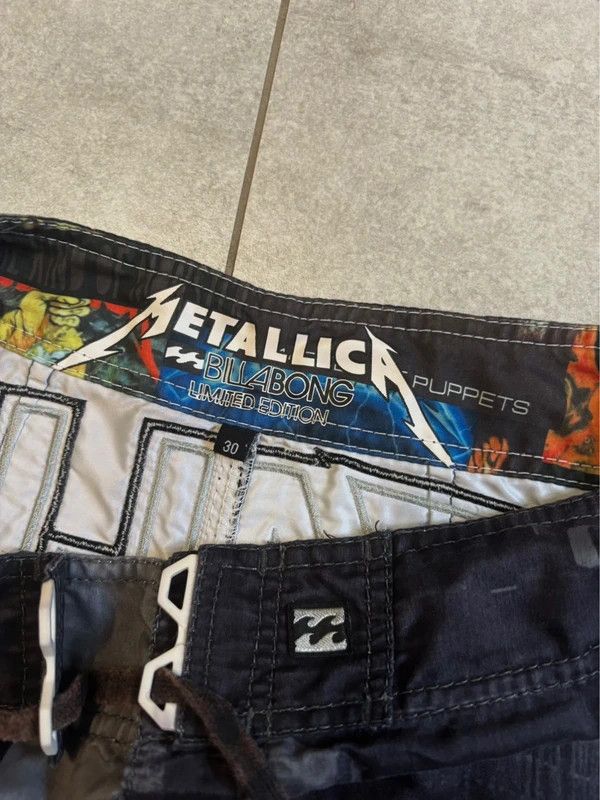 Metallica Vintage Metallica x Billabong Surf Beach Short Pants Size US 30 / EU 46 - 3 Thumbnail