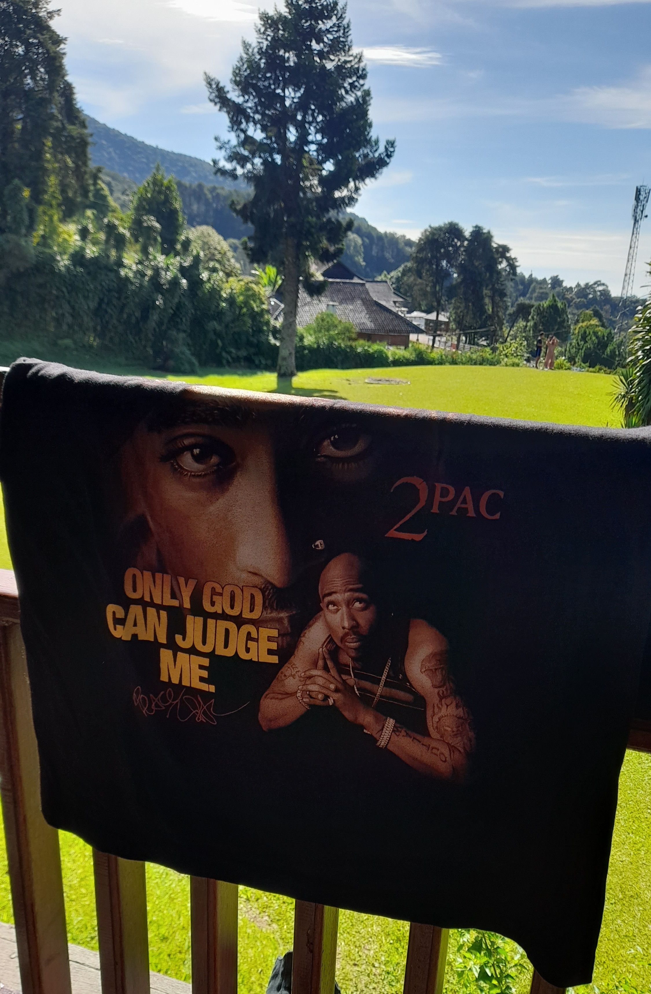 Band Tees Vintage tupac shakur 1971-1996 legends live forever Size US L / EU 52-54 / 3 - 2 Thumbnail