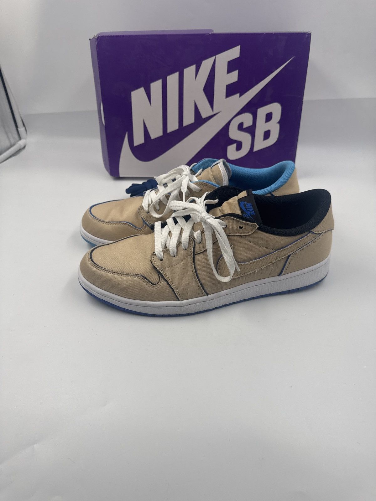 Nike SB Air Jordan Low QS Lance Mountain Desert Ore