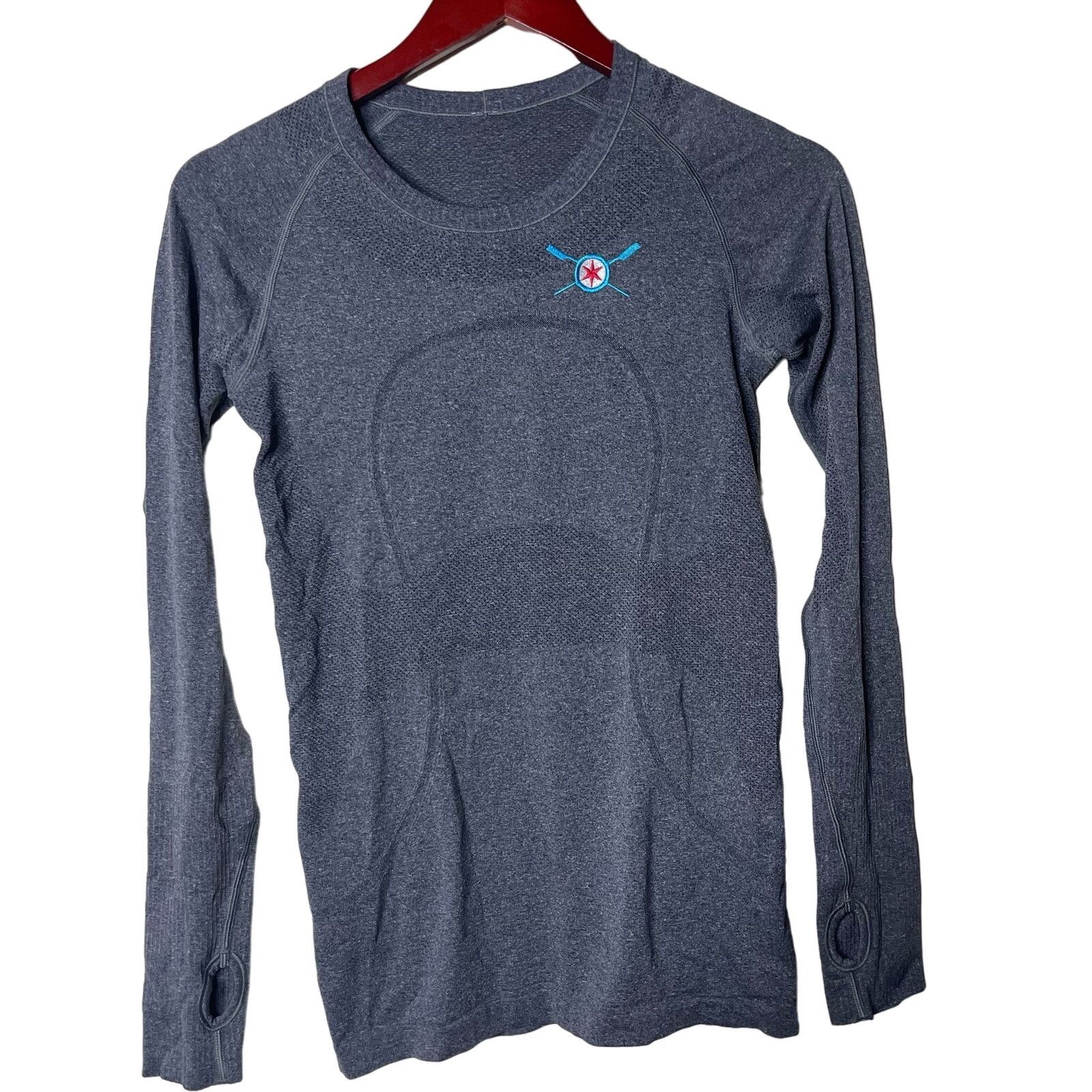 Lululemon Lululemon Swiftly Tech Long Sleeve Shirt Embroided Gray 6 Size M / US 6-8 / IT 42-44 - 1 Thumbnail