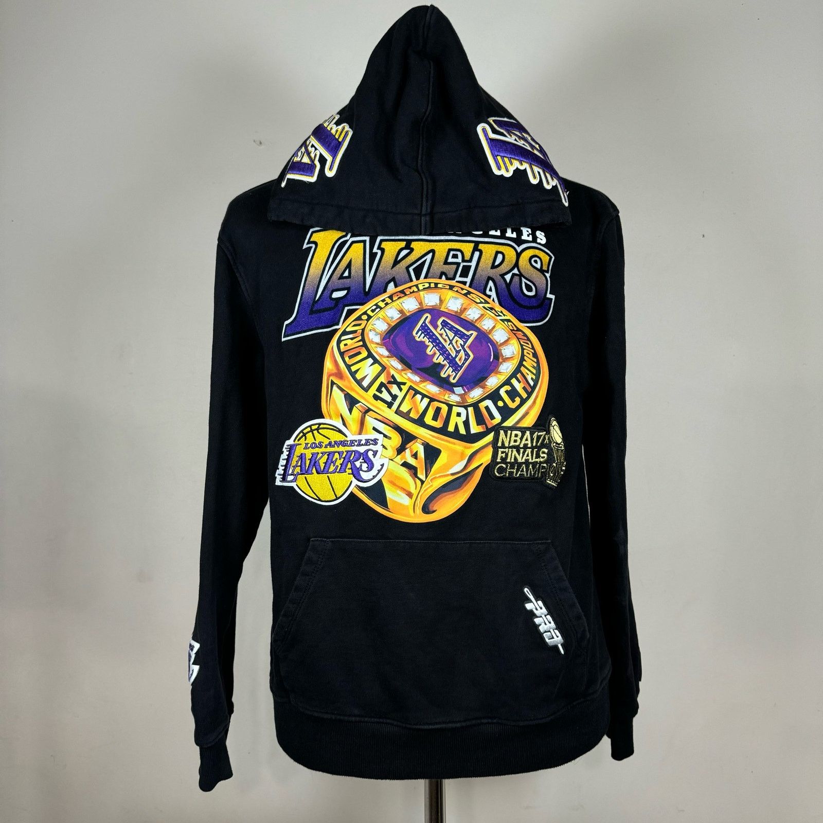 Unknown London Pro Standard Los Angeles Lakers 17x Sweatshirt Size Medium Size US M / EU 48-50 / 2 - 1 Thumbnail