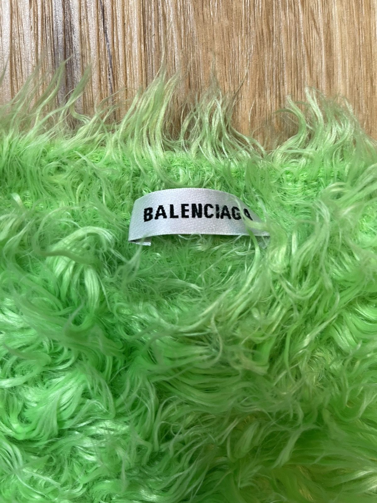 Balenciaga Balenciaga Faux Fur Sweater AW18 Size US M / EU 48-50 / 2 - 6 Thumbnail