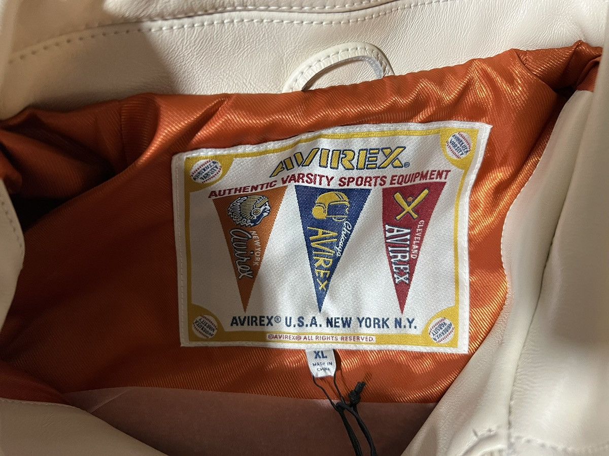 Avirex × Kith Kith & AVIREX for the New York Knicks Icon Jacket Size XL Size US XL / EU 56 / 4 - 15 Thumbnail
