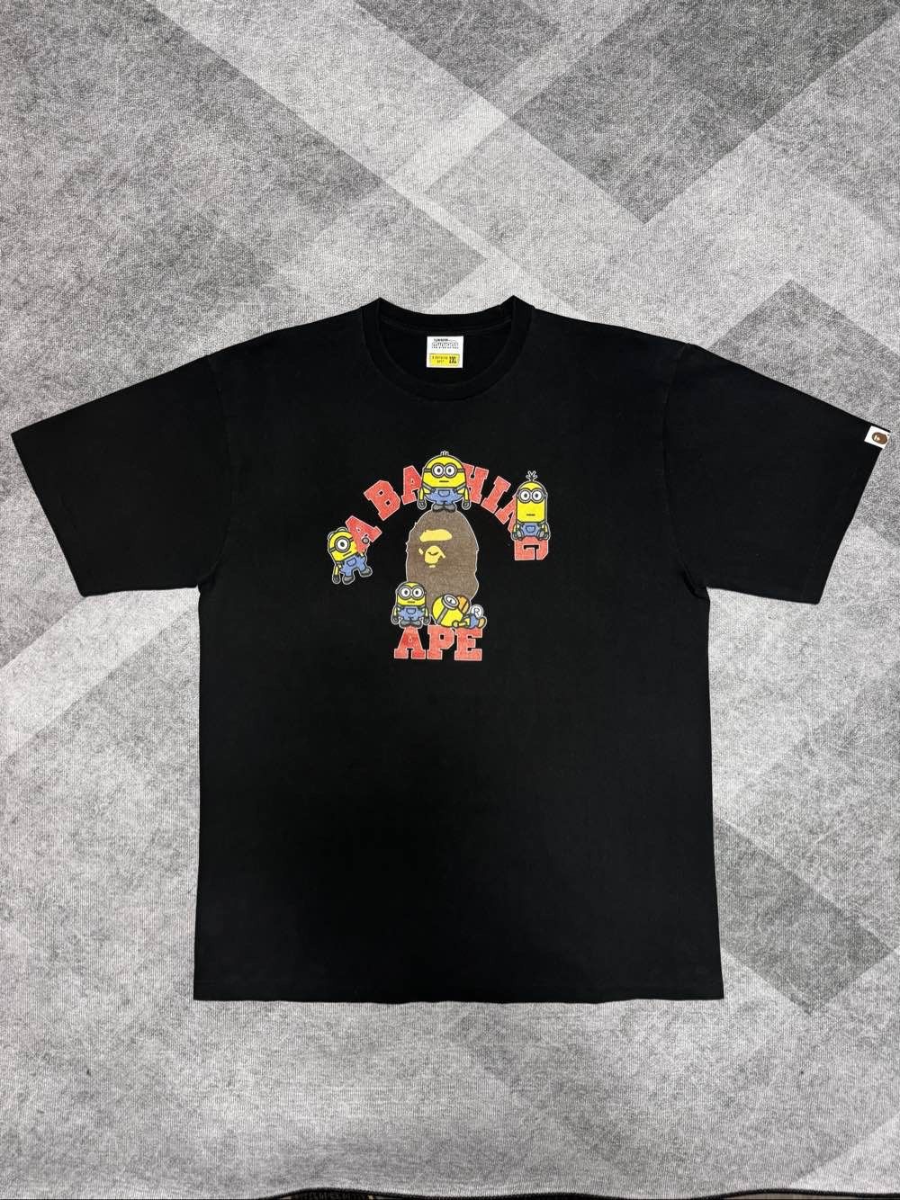 Bape A Bathing Ape x Minions Graphic T-Shirt Size XXL Size US XXL / EU 58 / 5 - 1 Thumbnail