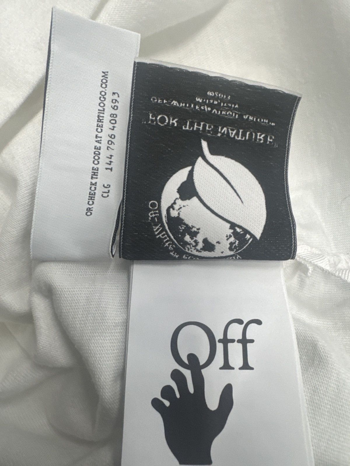 Off-White Off-White Blue Metal Arrow Over Slim Tee White / Light Blue Size US XS / EU 42 / 0 - 9 Thumbnail