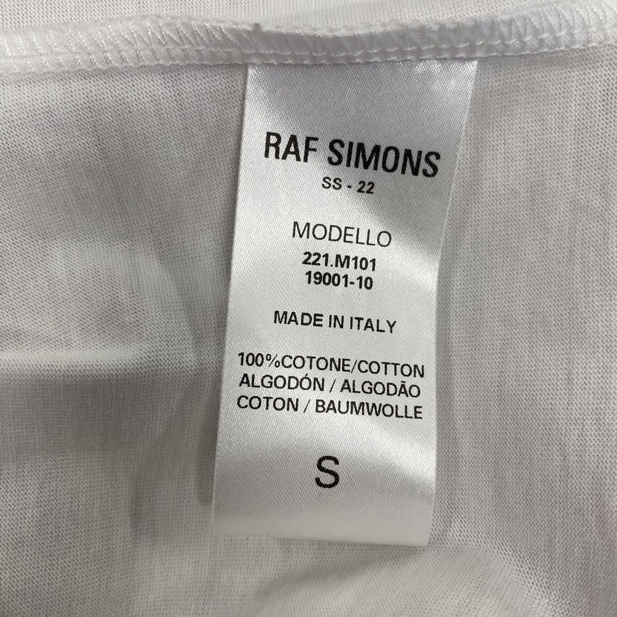 Raf Simons Raf Simons small Isolated Heroes Tee spring summer 2022 Size US S / EU 44-46 / 1 - 5 Thumbnail
