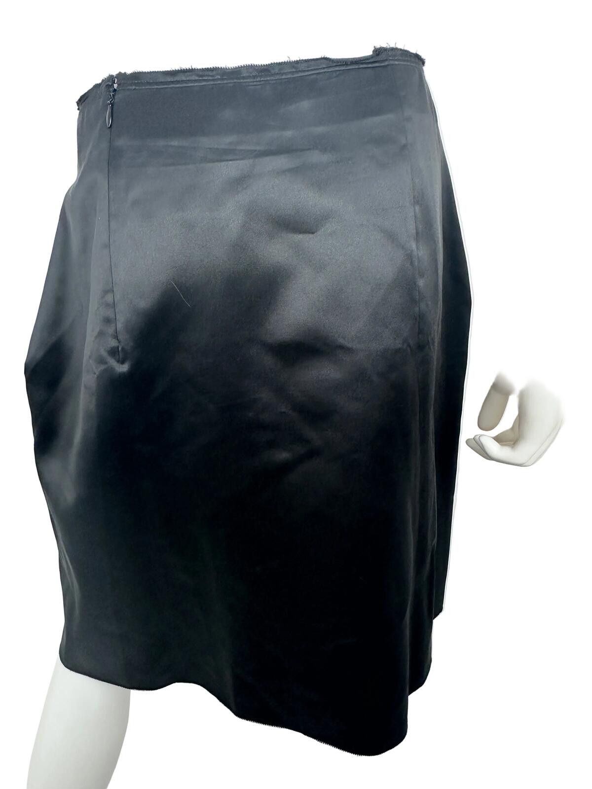 Prada Prada Mid 2000'S Silk Skirt Size 32" / US 10 / IT 46 - 4 Thumbnail