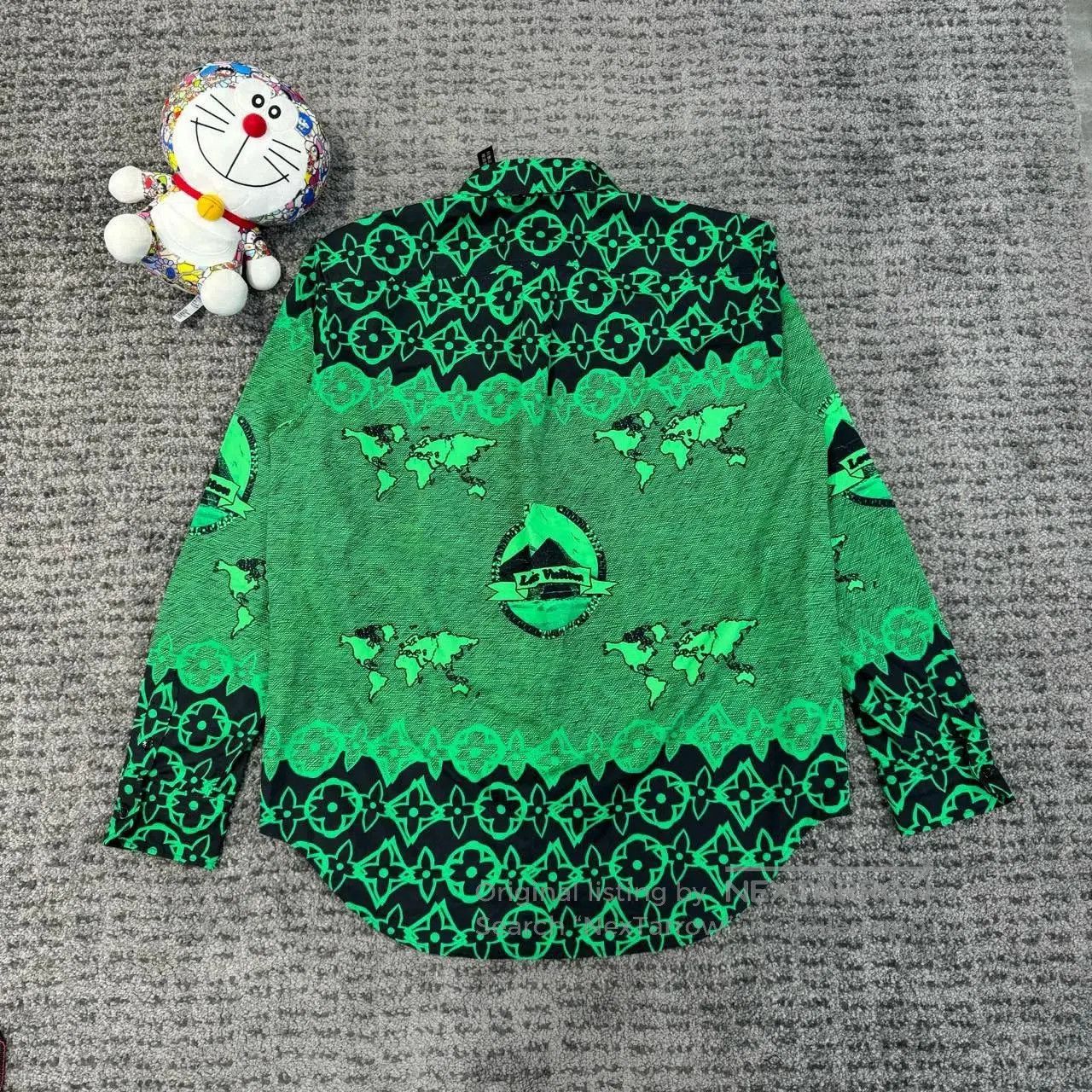Louis Vuitton louis vuitton green patterned shirt size M. Size US M / EU 48-50 / 2 - 2 Thumbnail