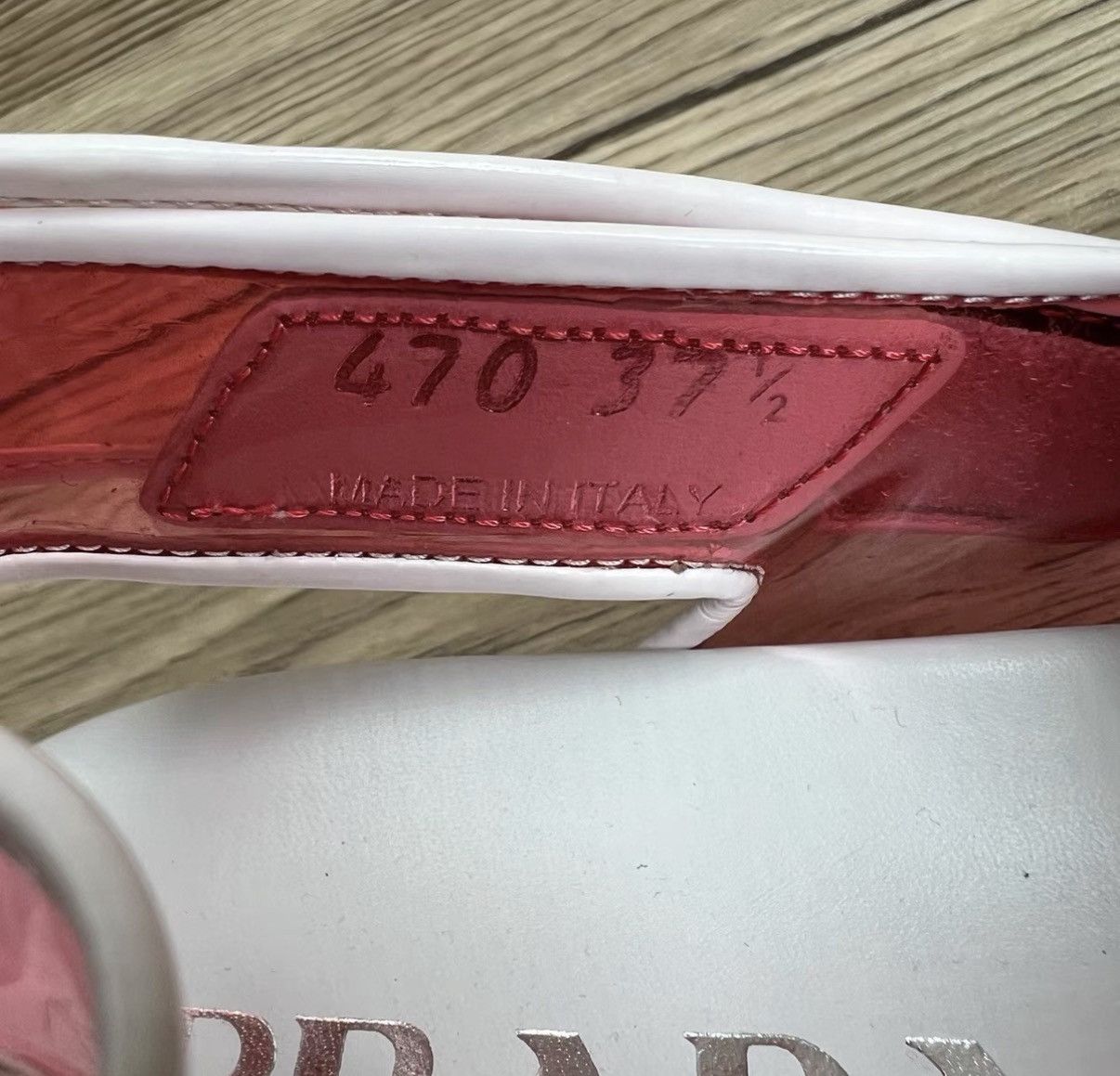 Prada Prada White and Red Sandals J41 Size US 7 / IT 37 - 6 Thumbnail