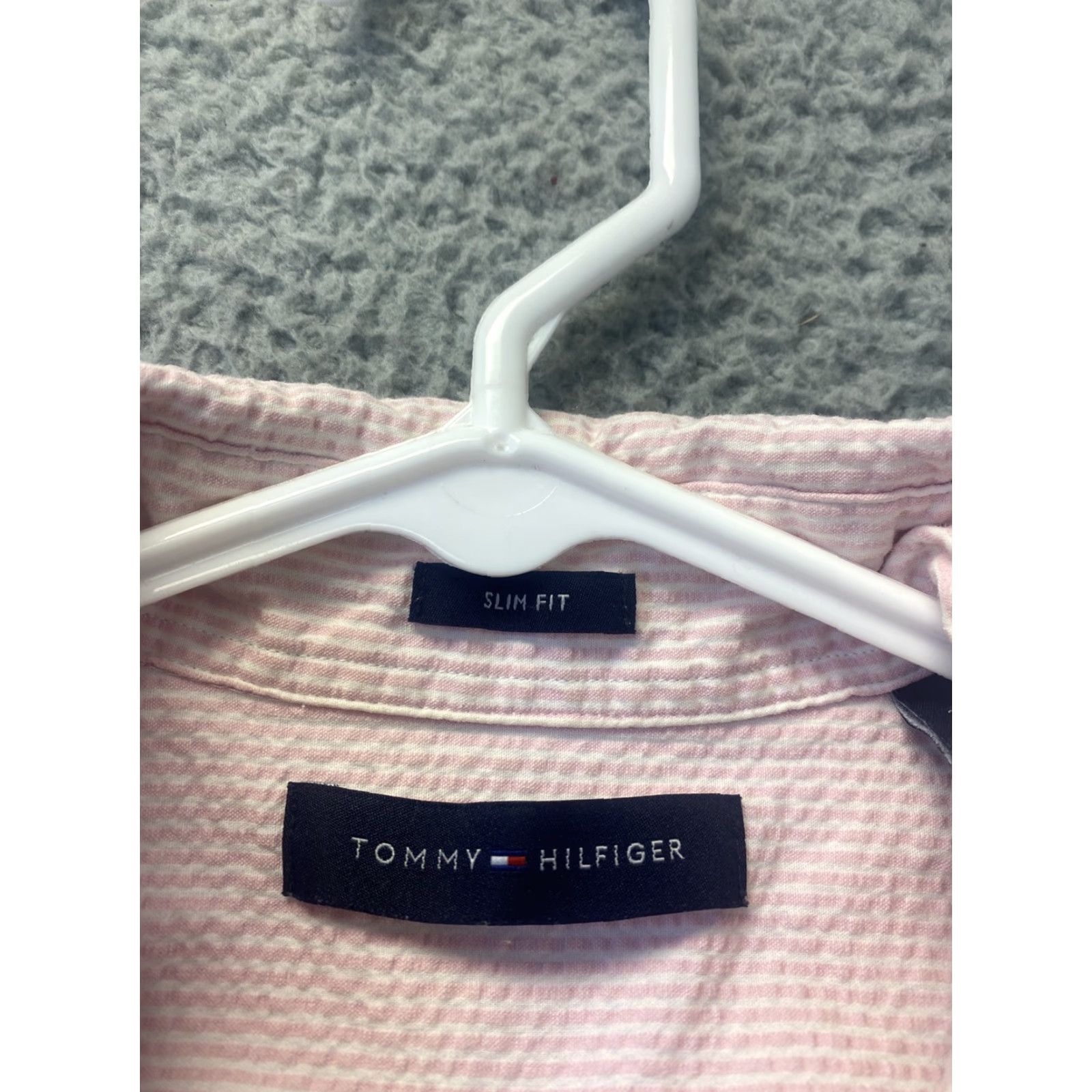 Tommy Hilfiger VINTAGE Tommy Hilfiger Shirt Mens 15 32/33 Pink Long Sleeve Casual 90s Classic Button-Up Regular Mens Shirt Size US M / EU 48-50 / 2 - 4 Thumbnail