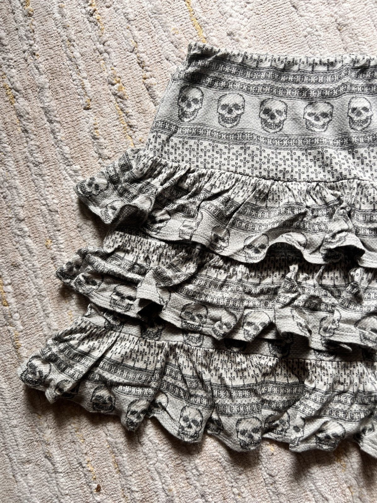 Hysteric Glamour × Japanese Brand Hysteric Glamour Ruffle Skull Mini Skirt Size 29" - 4 Thumbnail