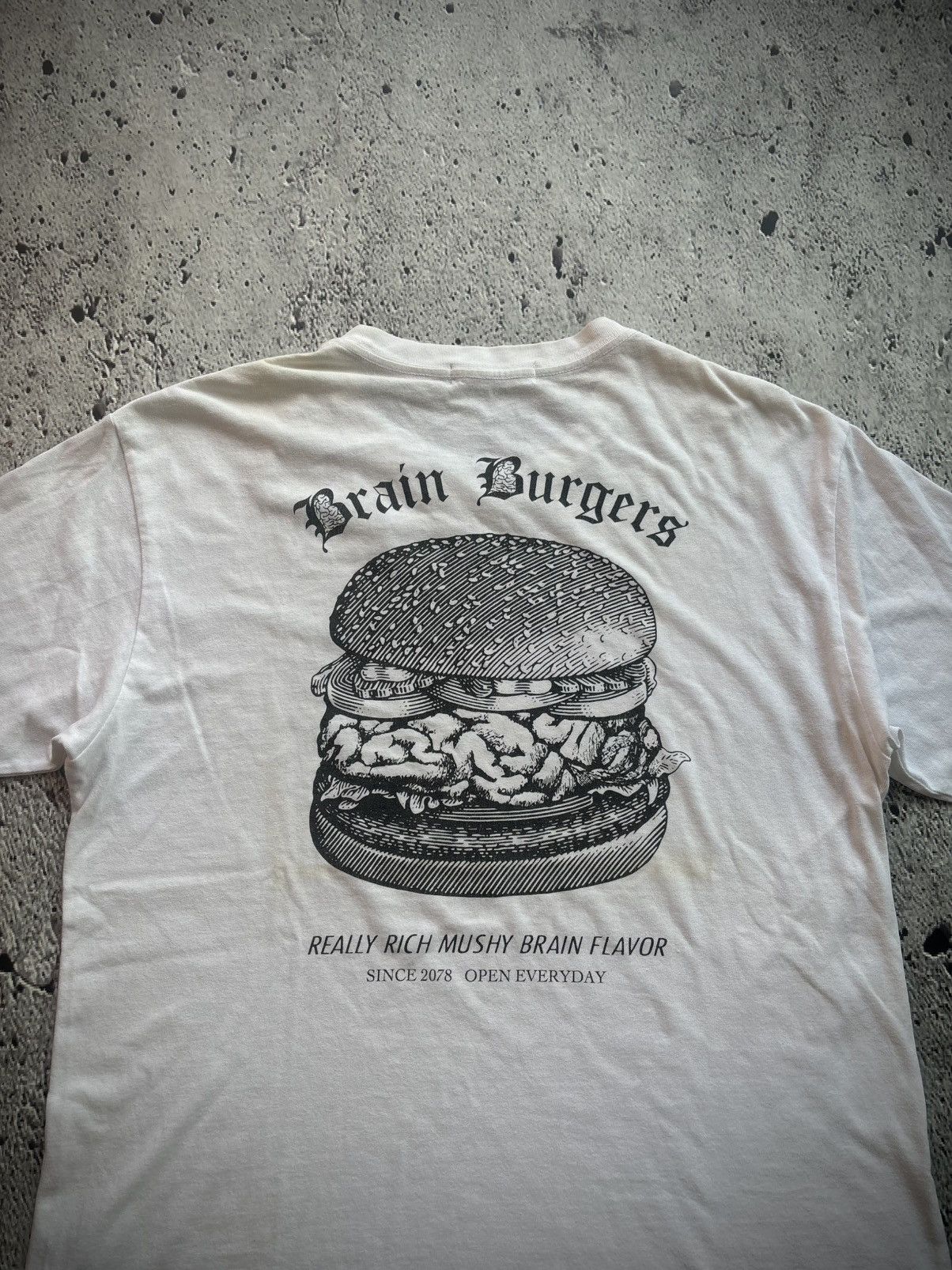 Undercover Undercover Brain burgers Tshirt Size US L / EU 52-54 / 3 - 4 Thumbnail