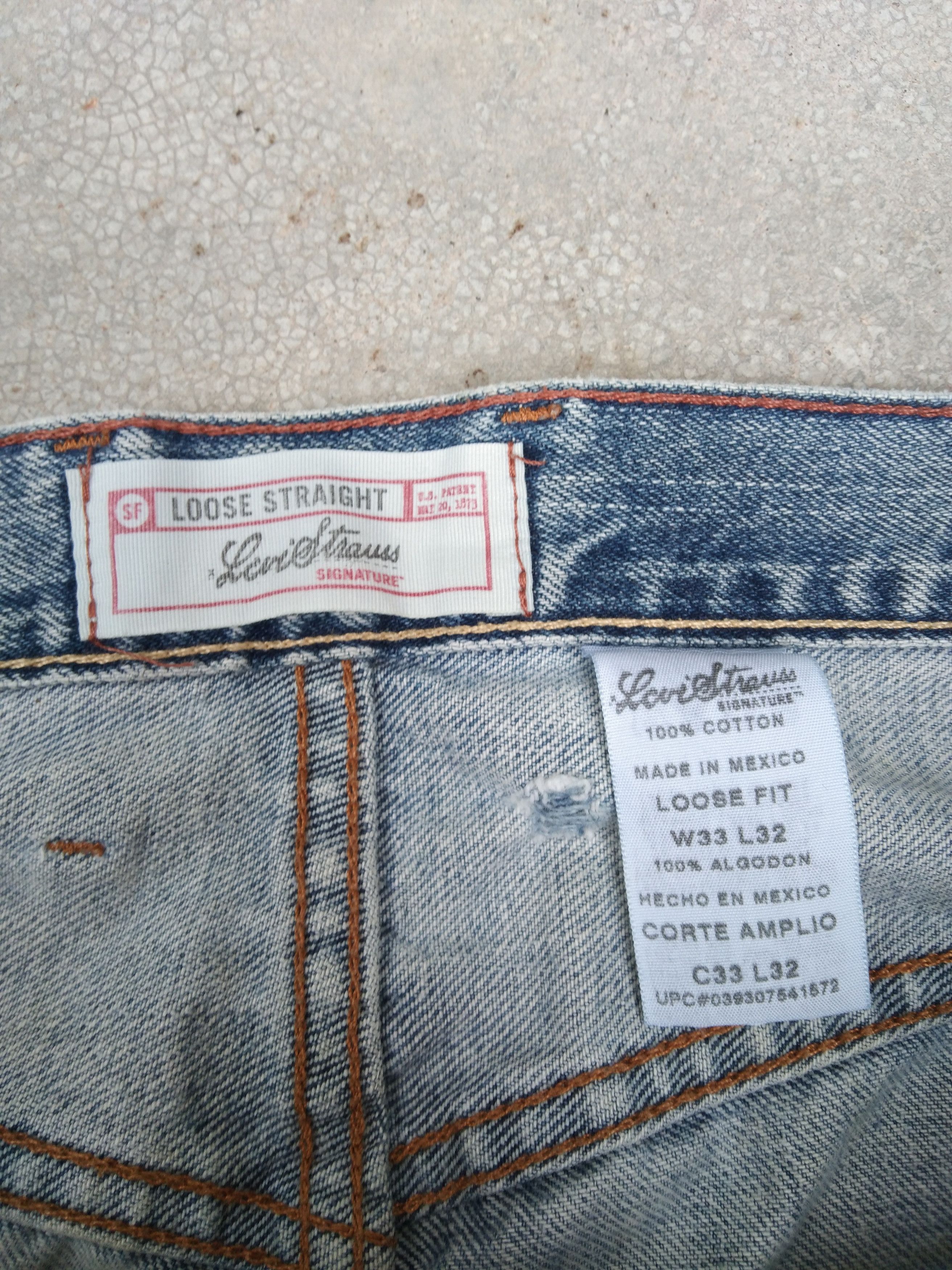 Levi's Vintage Levi's Signature Loose Distressed Jeans 33x32 Size US 33 - 8 Thumbnail
