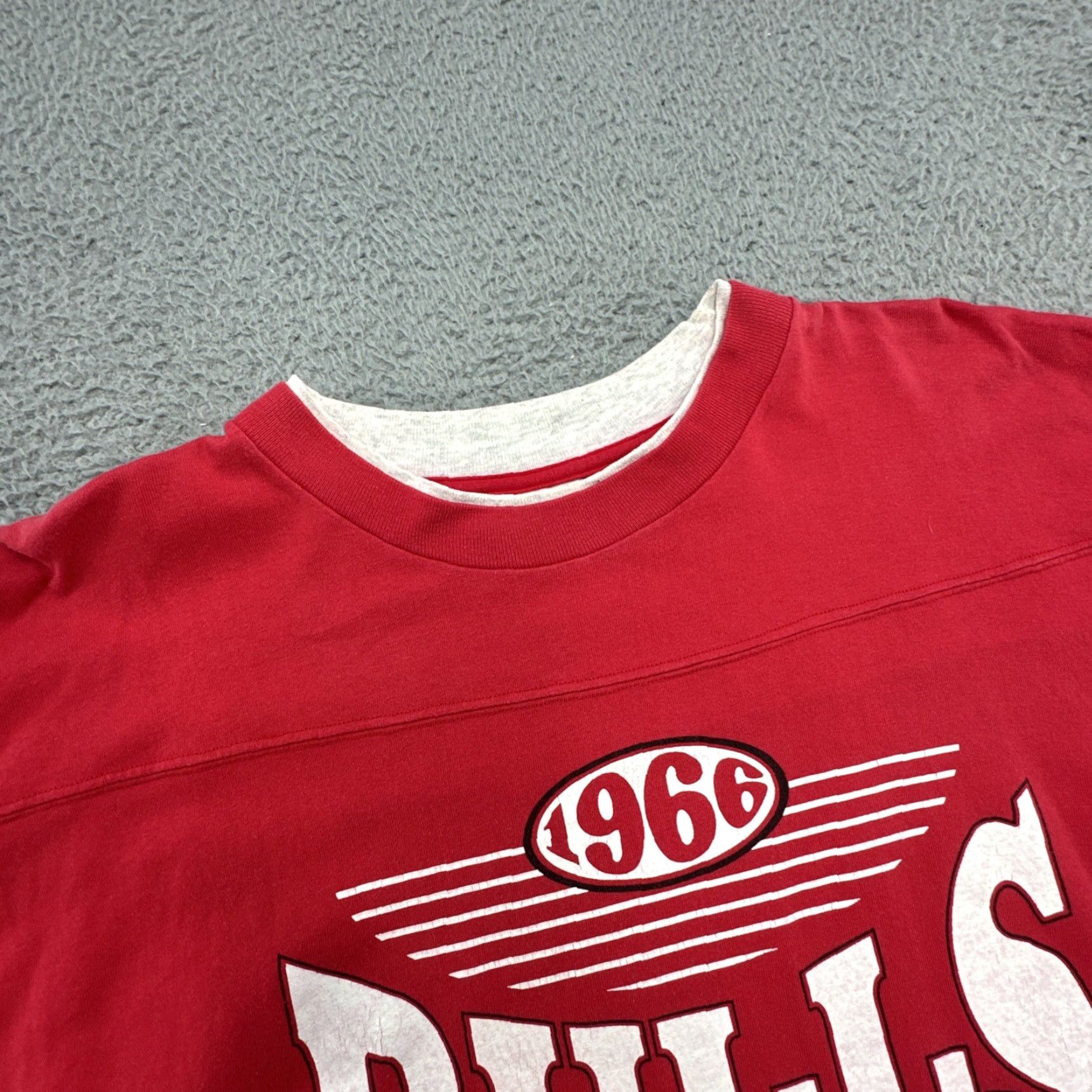 Doublet VINTAGE 90's CHICAGO BULLS Trench Shirt XXL? Double Sleeve Crew Neck Short Sleeve 100% Cotton Men Black & Red 1990-1999 90s Theme Size US XXL / EU 58 / 5 - 5 Thumbnail