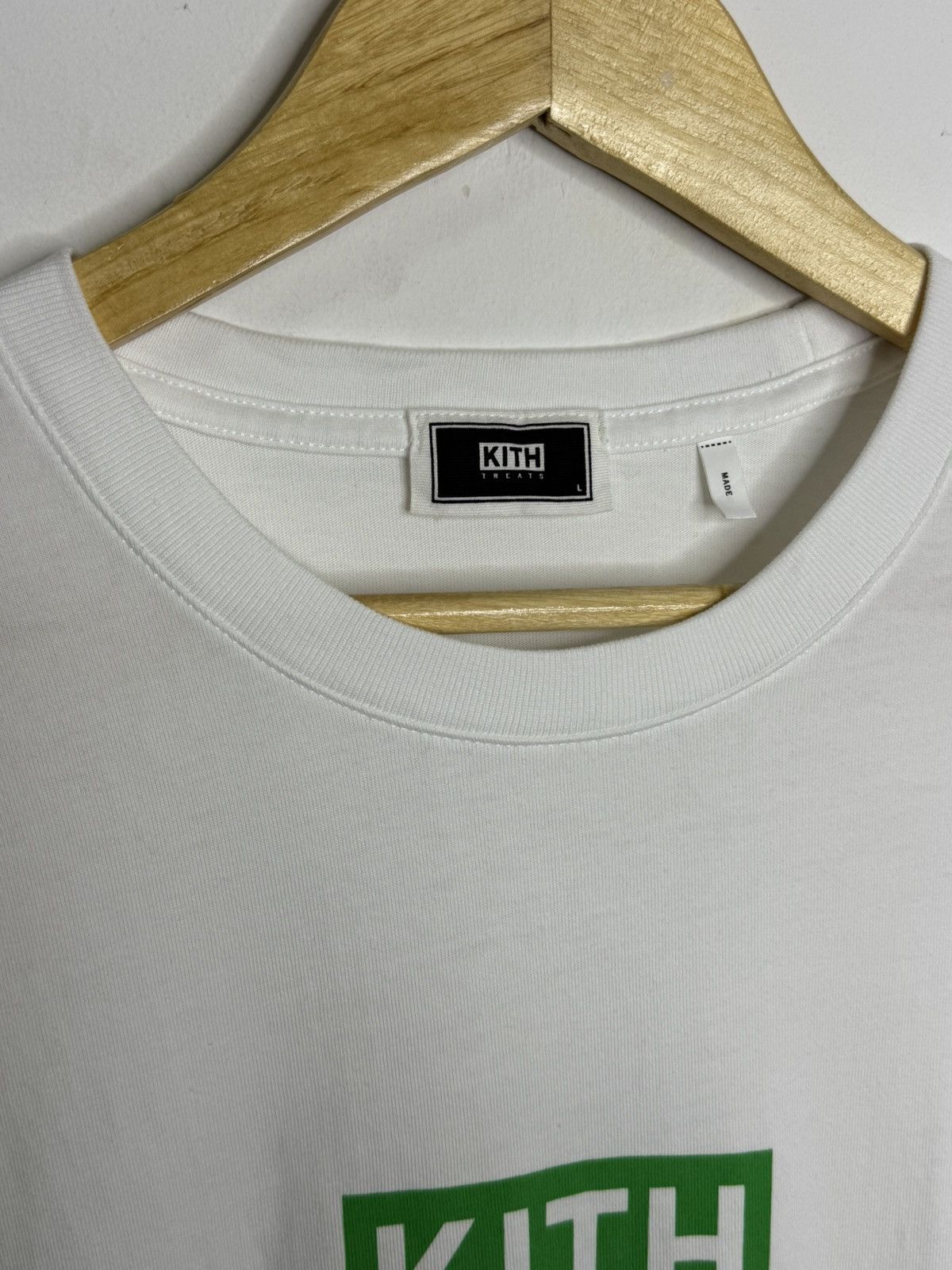 Kith Kith Treats Tokyo Café Tee Size US L / EU 52-54 / 3 - 11 Thumbnail
