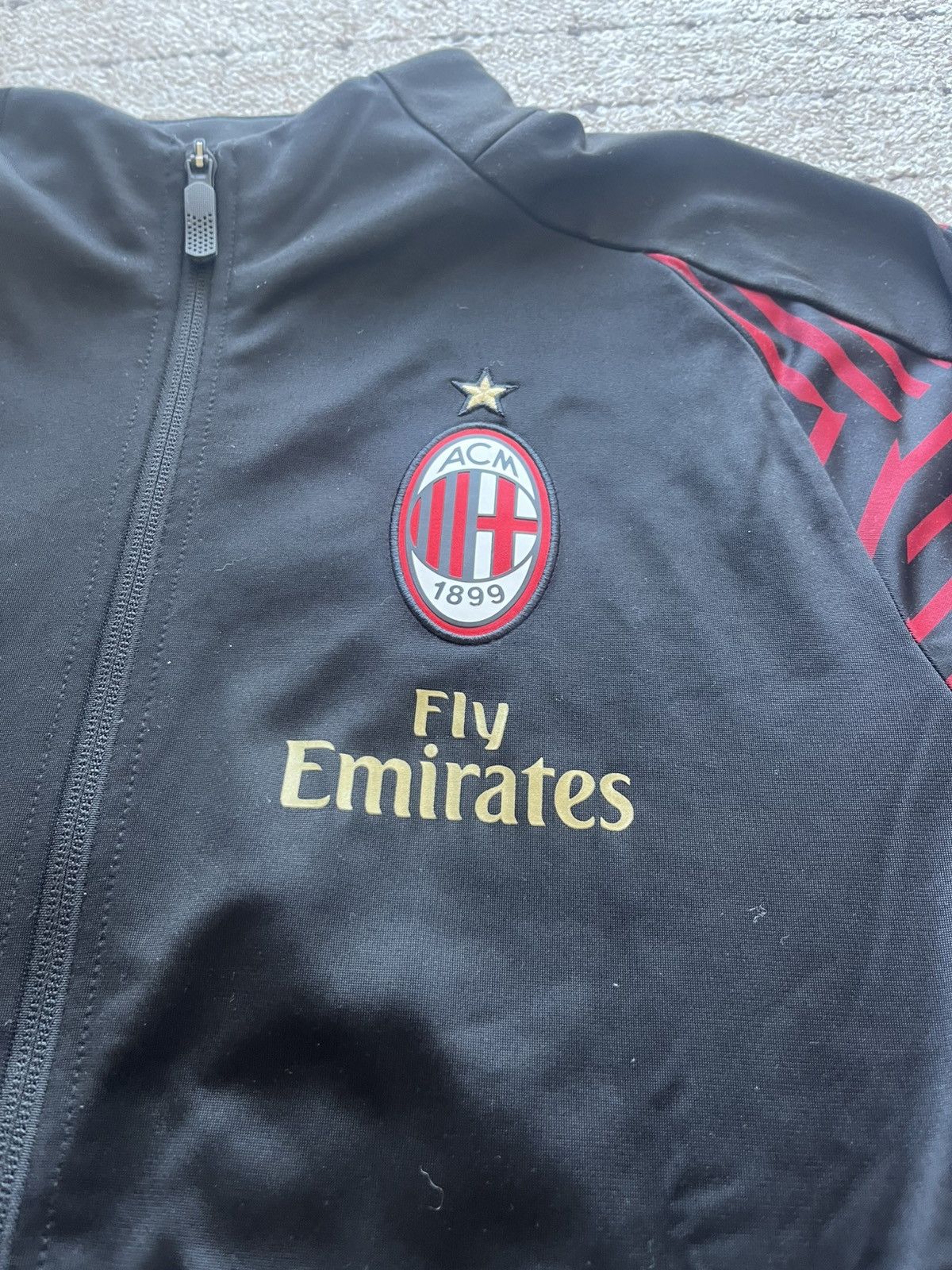 Puma Ac Milan Puma Trainingsjacke in Größe S fällt eher wie M Size US S / EU 44-46 / 1 - 4 Thumbnail