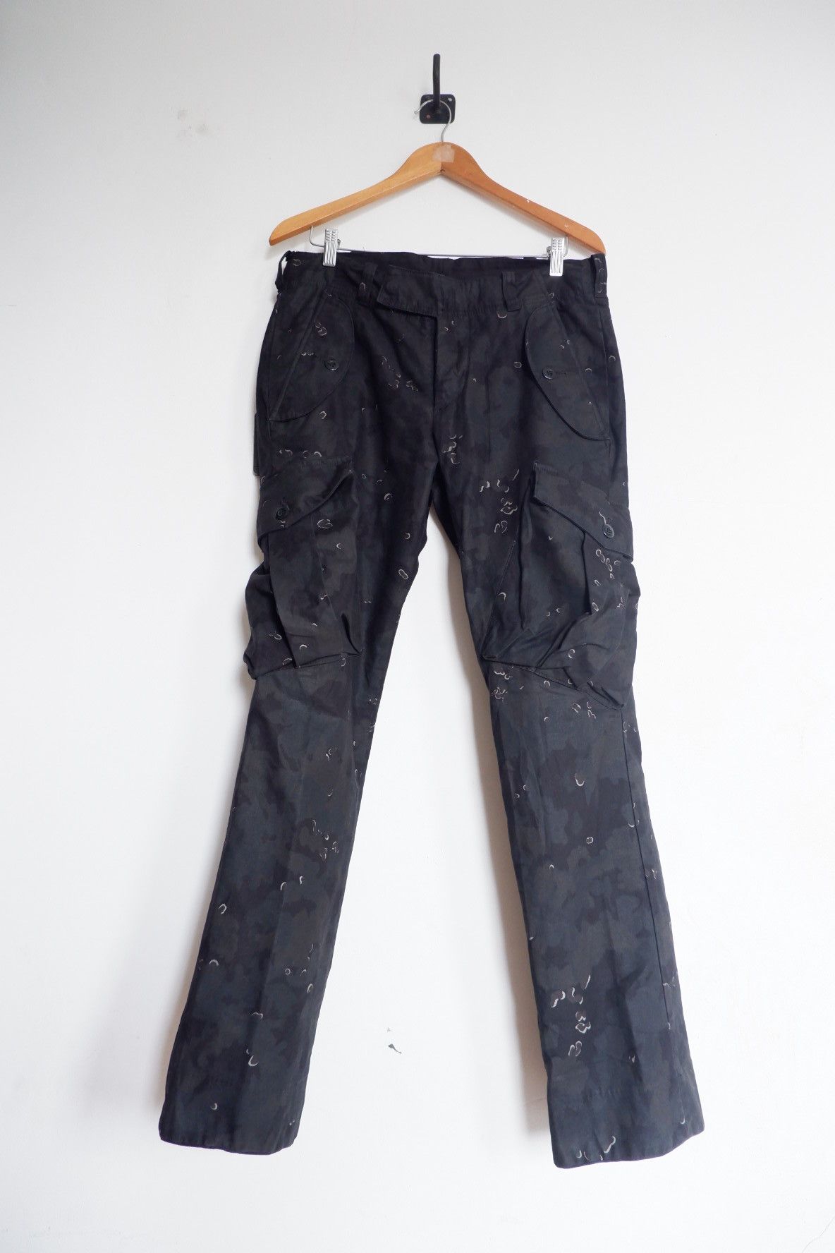 If Six Was Nine 1996 AG PEOTW Black Camo Cargo Pants Size US 32 / EU 48 - 1 Thumbnail