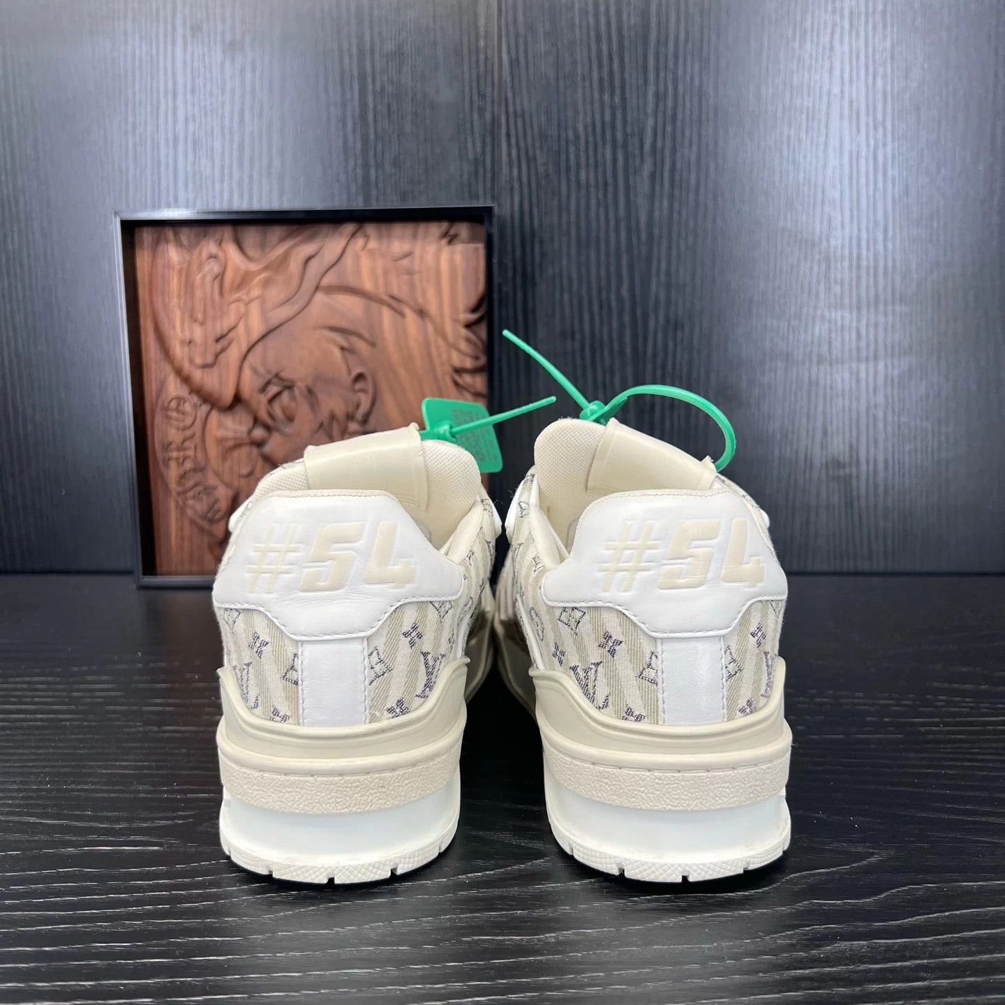 Louis Vuitton LV Trainer Tan 37 Mint Size US 6 / IT 36 - 7 Thumbnail