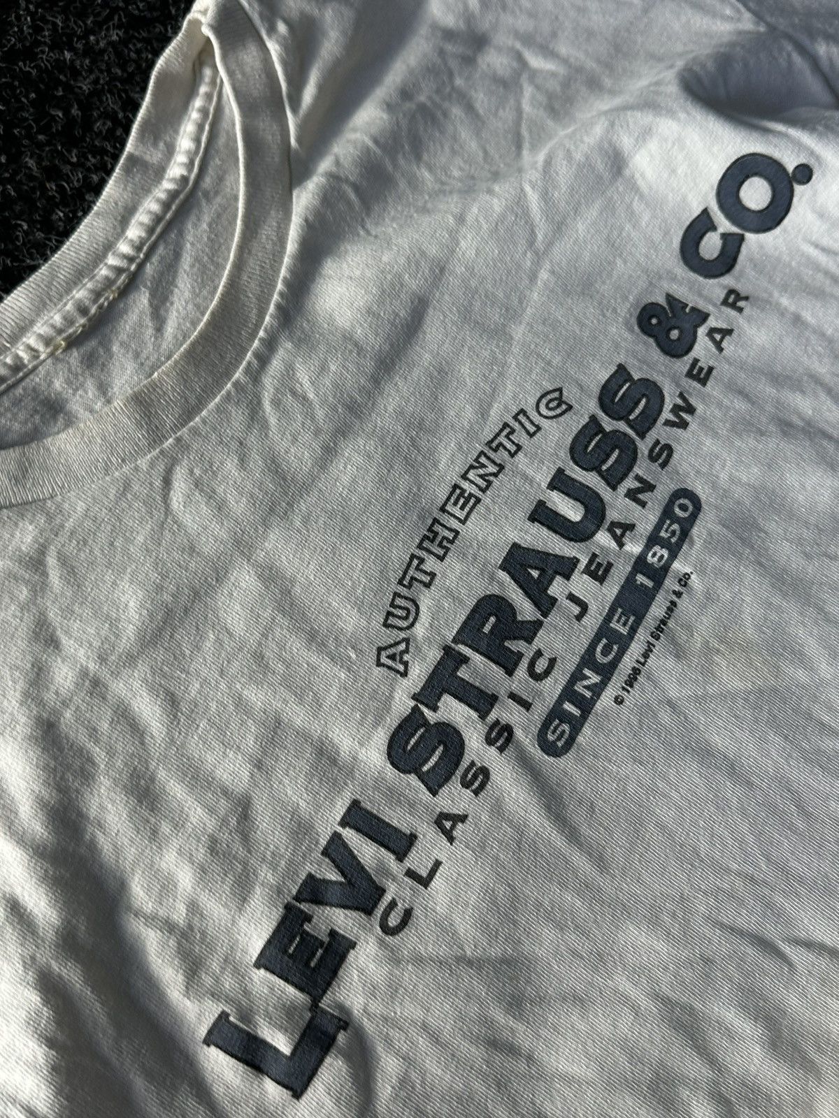 Levi's × Vintage 🚨VINTAGE LEVI’S 1996 CLASSIC JEANSWEAR TEE BIG LOGO 90s Size US L / EU 52-54 / 3 - 5 Thumbnail