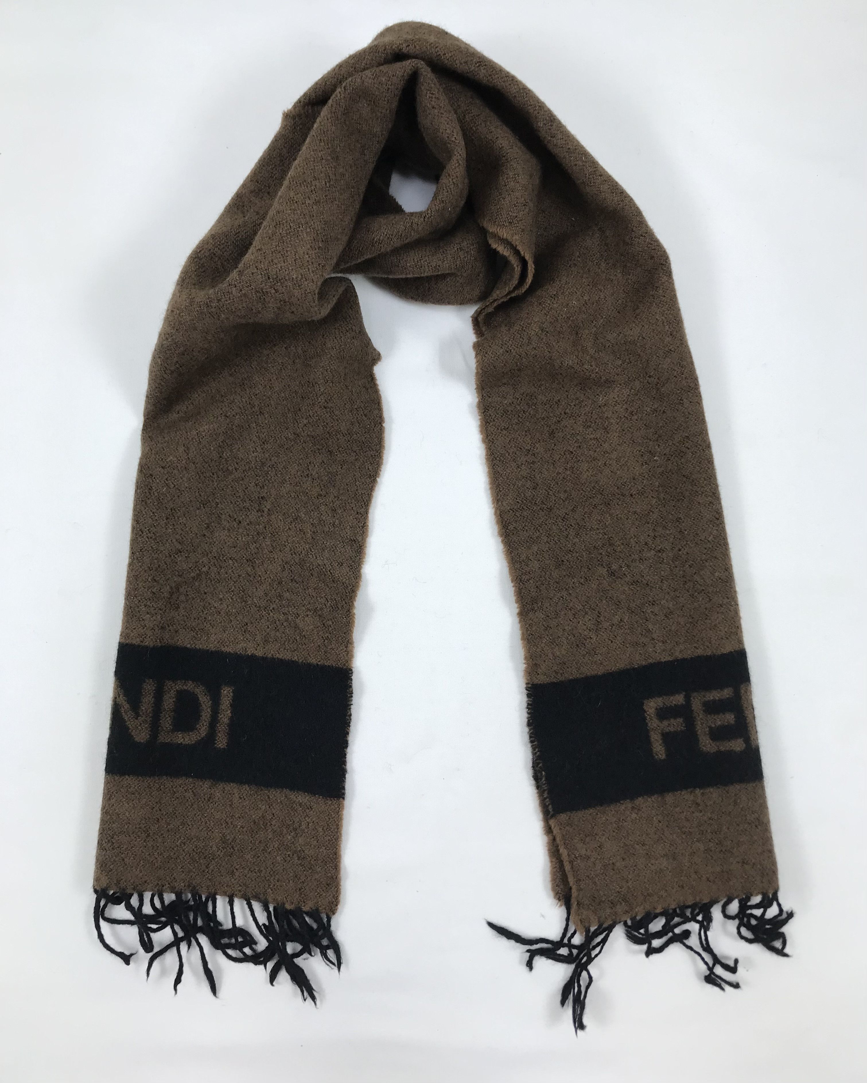 Fendi Fendi Scarf / Muffler / Wool Size ONE SIZE - 4 Thumbnail