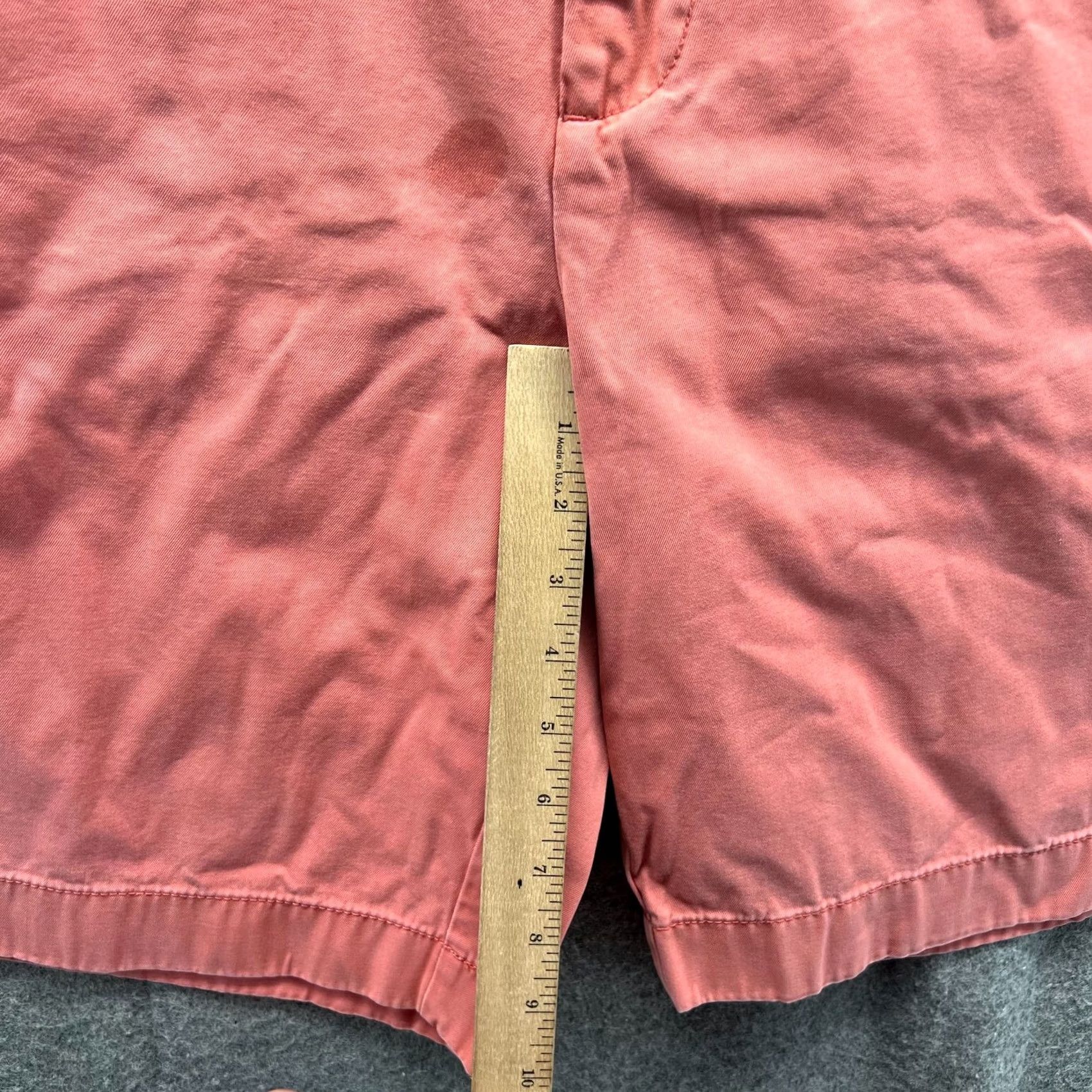 Tommy Hilfiger Tommy Hilfiger Shorts Men 36 Peach Pink Chino Flat Front Classic Fit Casual Canvas 36 Pink Mens Regular Shorters? Size US 36 / EU 52 - 7 Thumbnail