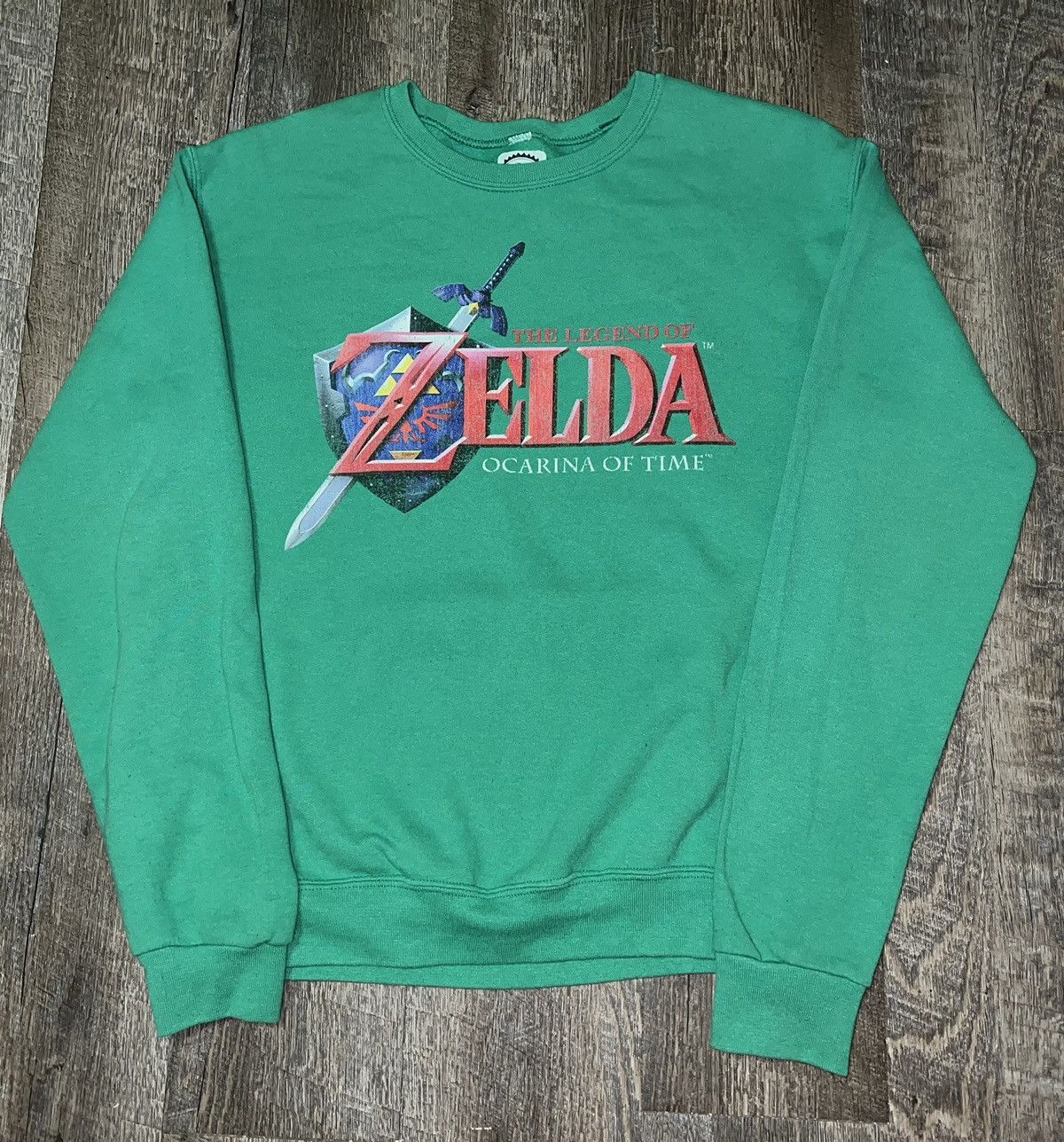 Nintendo Legend of Zelda Ocarina of Time Crewneck Sweater size small Size US S / EU 44-46 / 1 - 1 Thumbnail