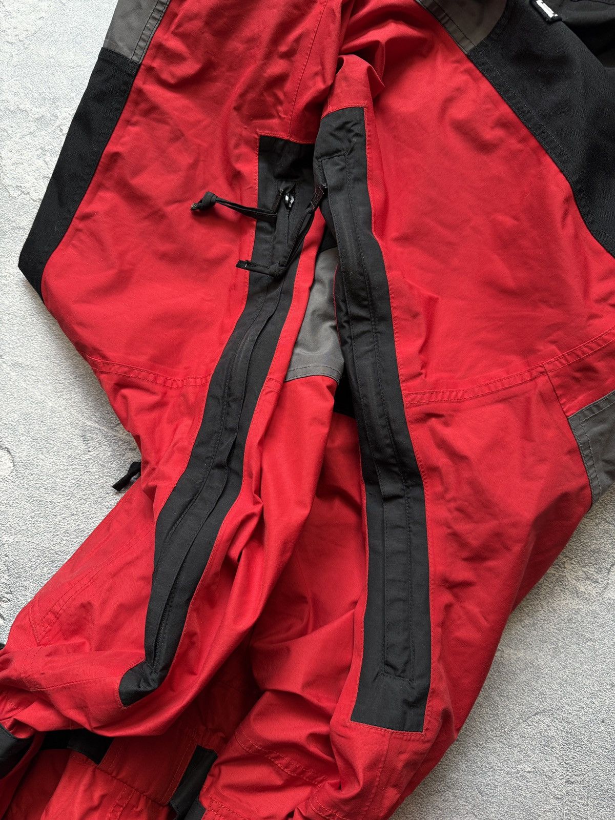 The North Face RARE The North Face EG Tech Overalls Size US 36 / EU 52 - 13 Thumbnail