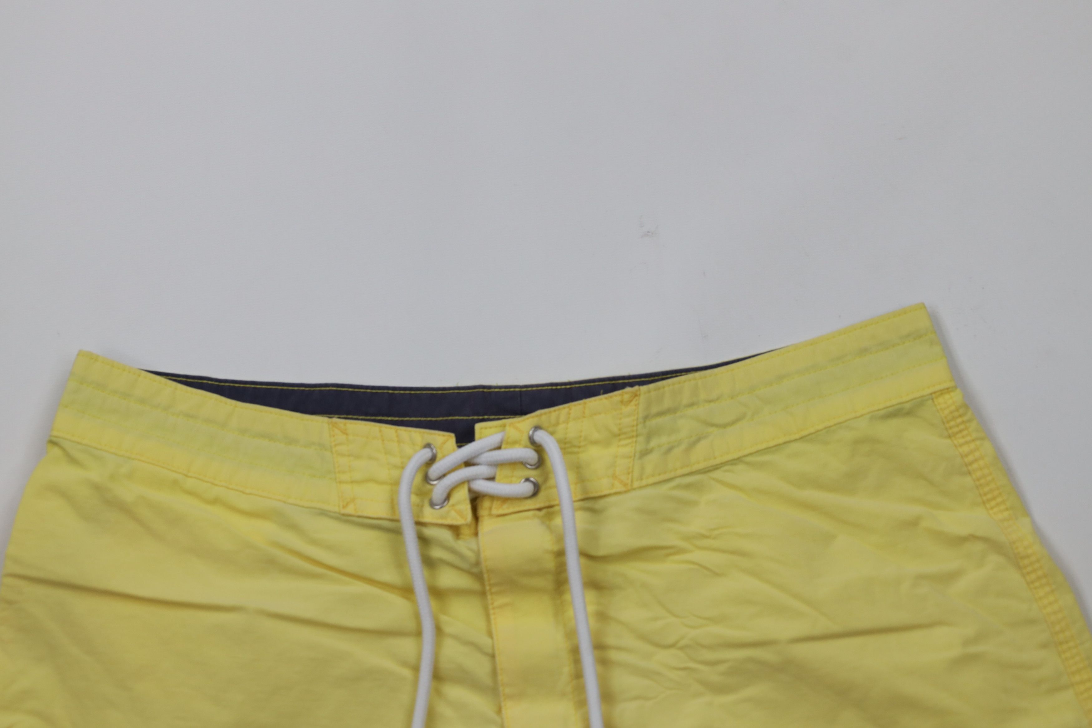 Brooks Brothers × Vintage Vintage Brooks Brothers Knee Board Shorts Swim Trunks Yellow Size US 33 - 2 Thumbnail