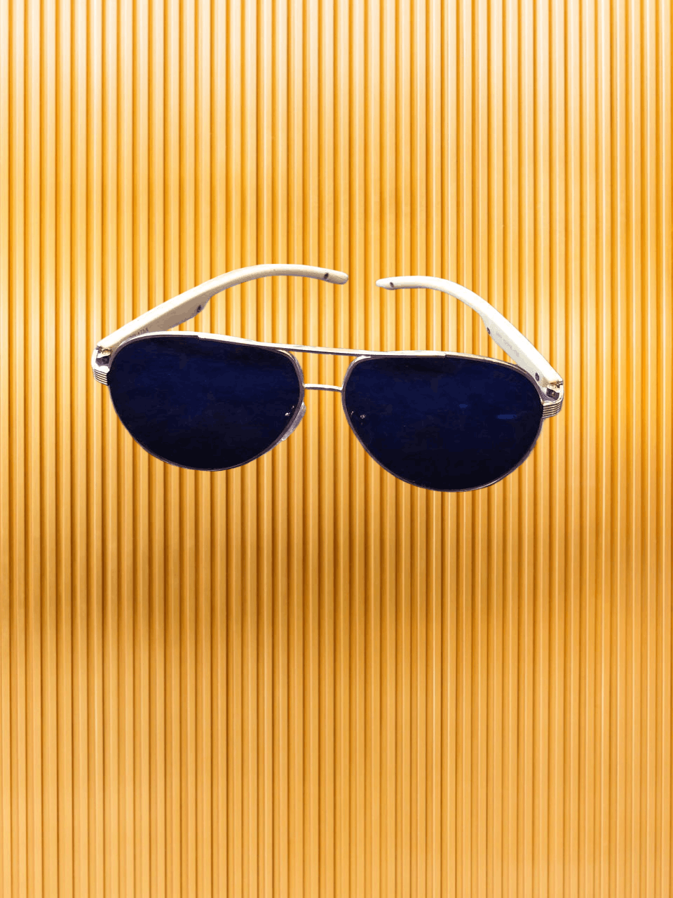 Prada Sunglasses vintage luxury Prada Y2K streetwear Size ONE SIZE - 1 Thumbnail
