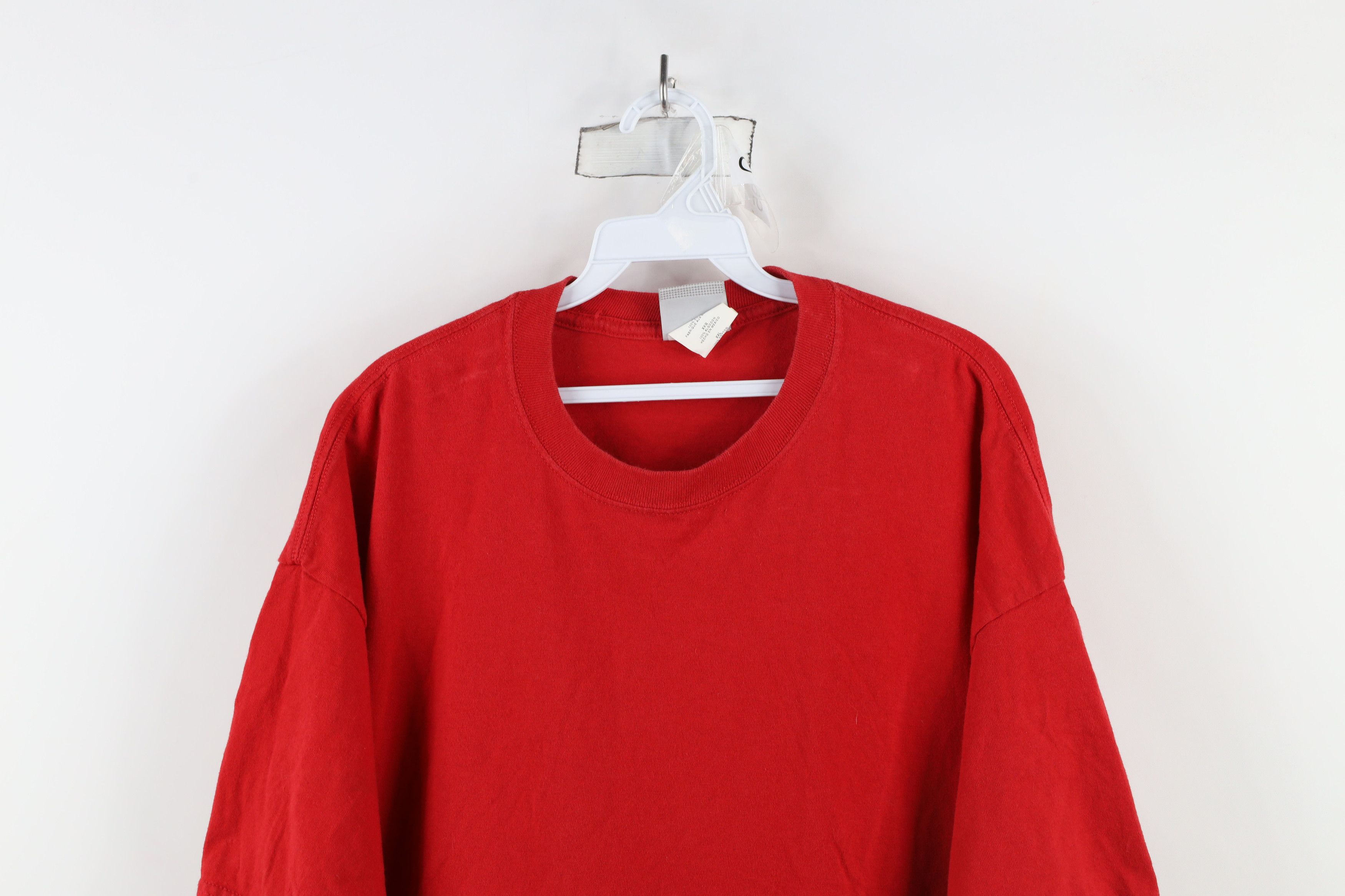 Vintage Vintage 90s Streetwear Distressed Blank Cotton T-Shirt Red Size US XXL / EU 58 / 5 - 2 Thumbnail