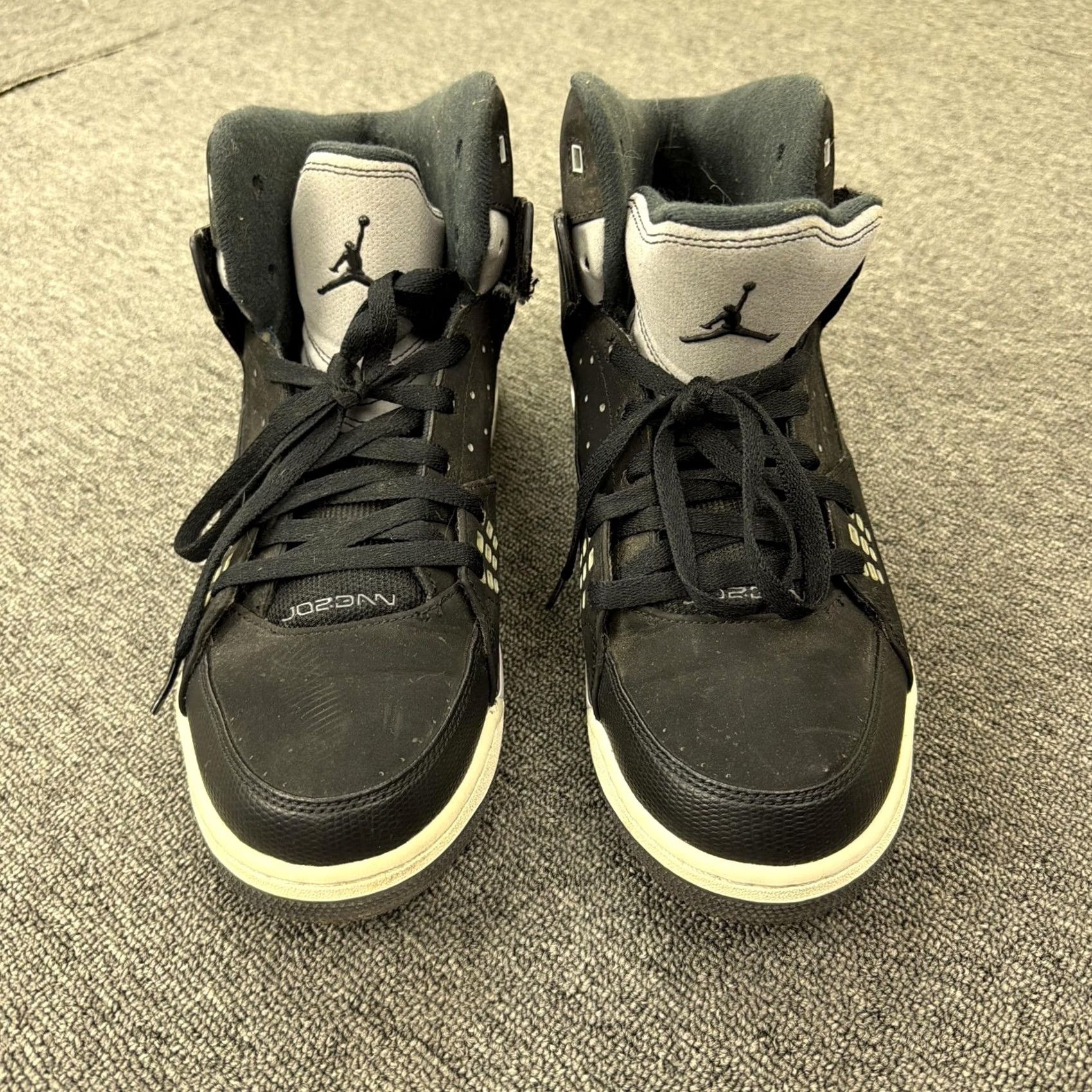 Jordan Brand Jordan Shoes Mens Size 11.5 Black Gray Mid Top Basketball Sneakers 538698-003 Size US L / EU 52-54 / 3 - 2 Thumbnail
