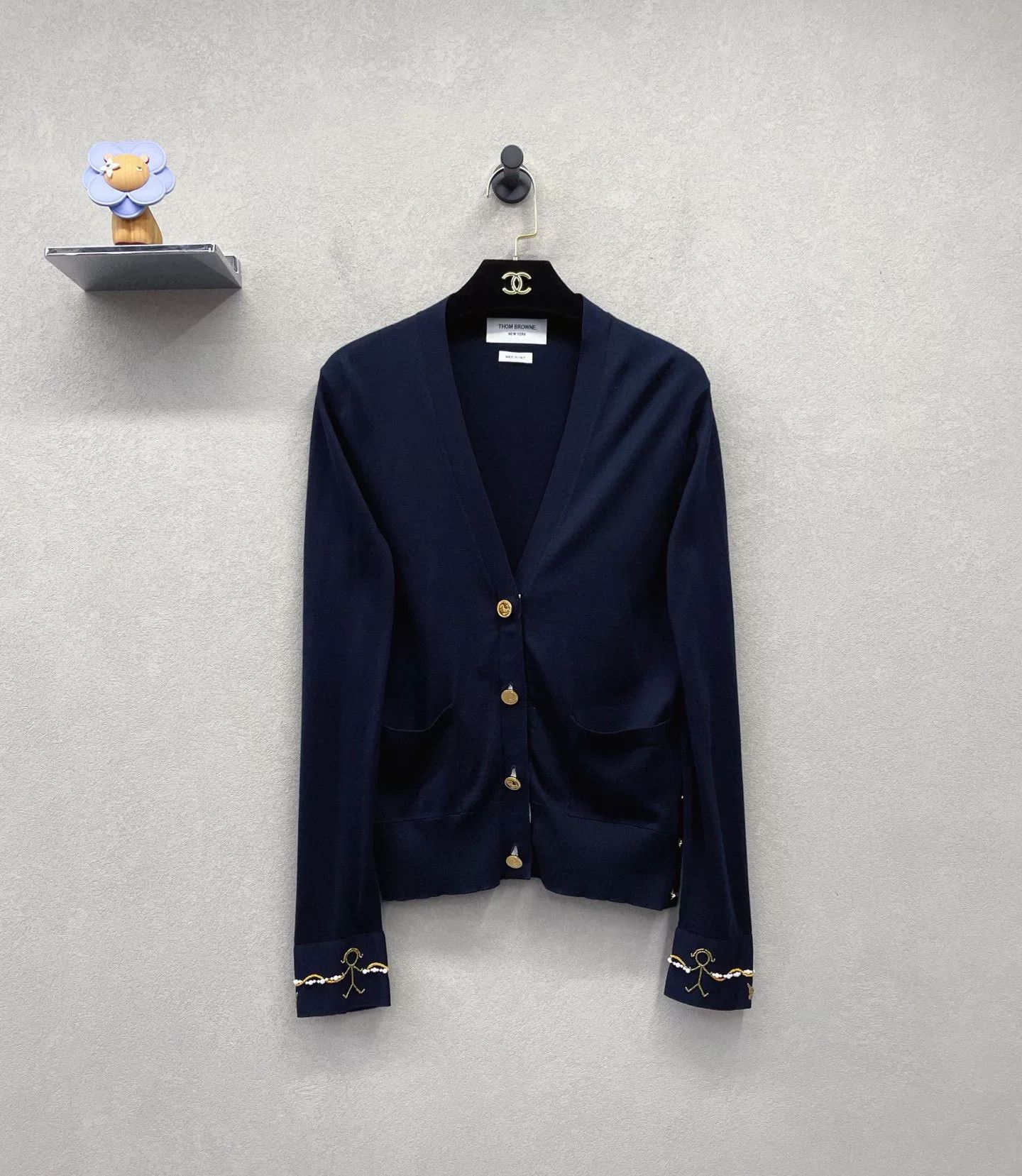 Thom Browne Thom Browne V-Neck Button Knit Sweater Size US M / EU 48-50 / 2 - 1 Thumbnail