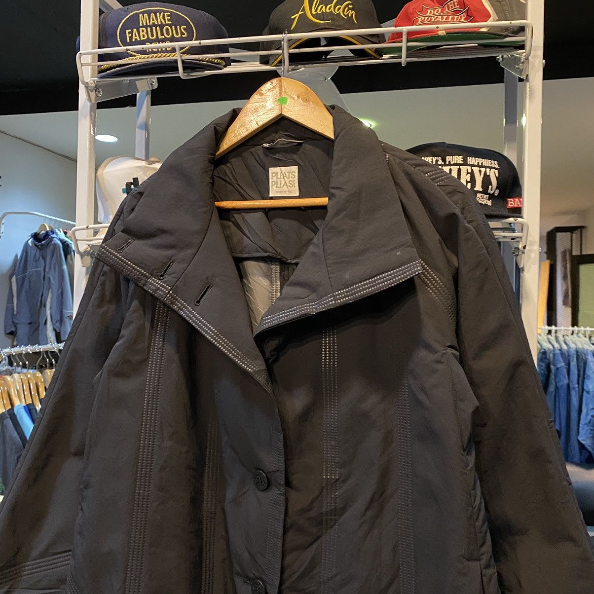 Issey Miyake × Pleats Please Issey Miyake Issey Miyake Pleats Please Coat/Jacket Size US L / EU 52-54 / 3 - 4 Thumbnail