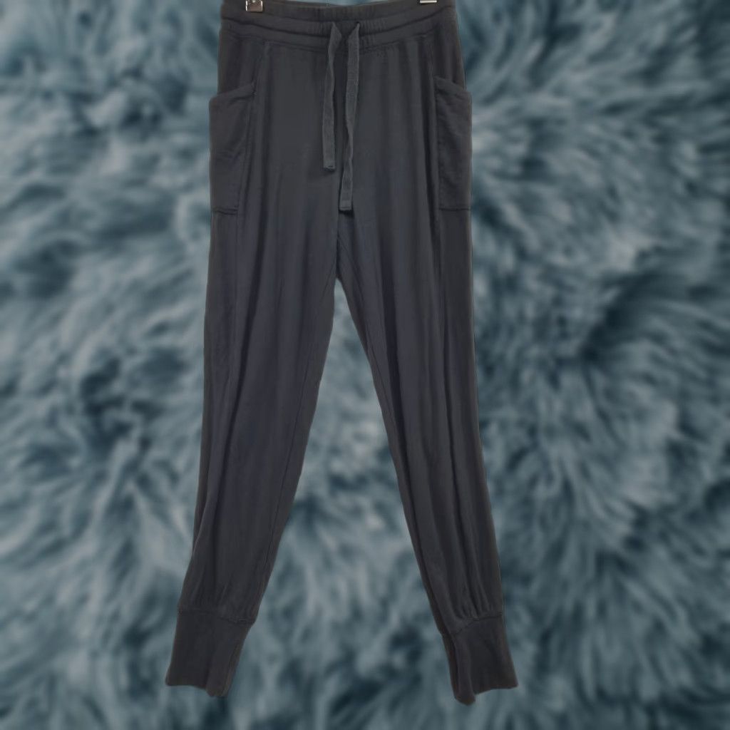 Fabletics Fabletics Jogger Pants Womens XS Pull On Gray Tapered Inseam 26in Athleisure Yoga Quick Search Keywords Size 26" / US 2 / IT 38 - 1 Thumbnail