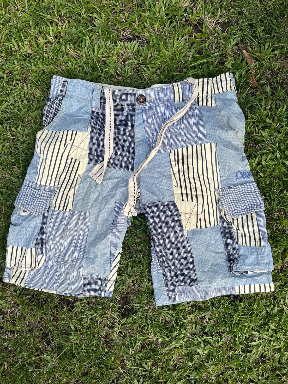 Japanese Brand Desigual Kapital Style Short Pants Size US 32 / EU 48 - 1 Thumbnail