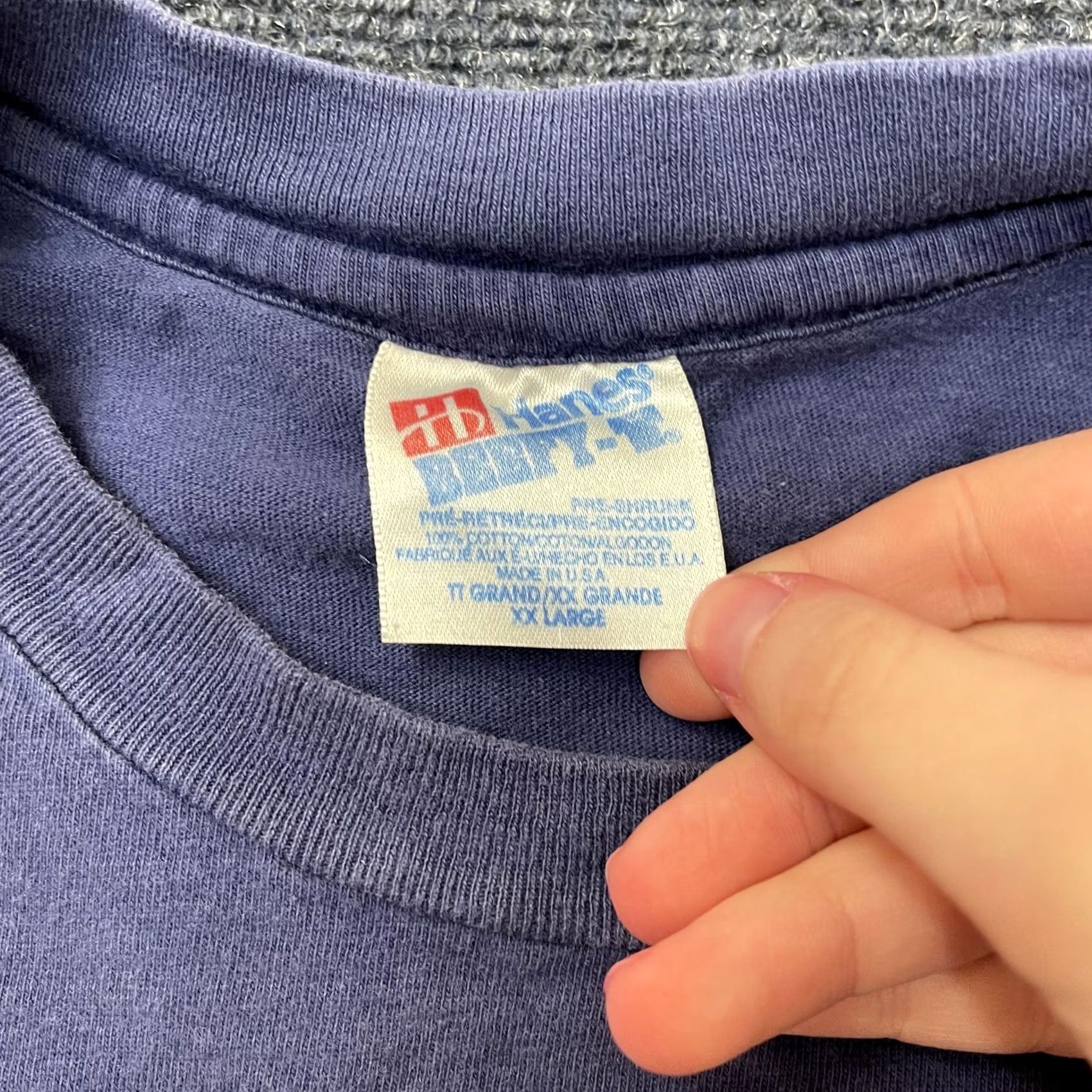 Hanes VINTAGE 90s Shooters Waterfront Cafe Shirt Mens 2XL Blue Ft Lauderdale T-Shirt Size US XXL / EU 58 / 5 - 4 Thumbnail