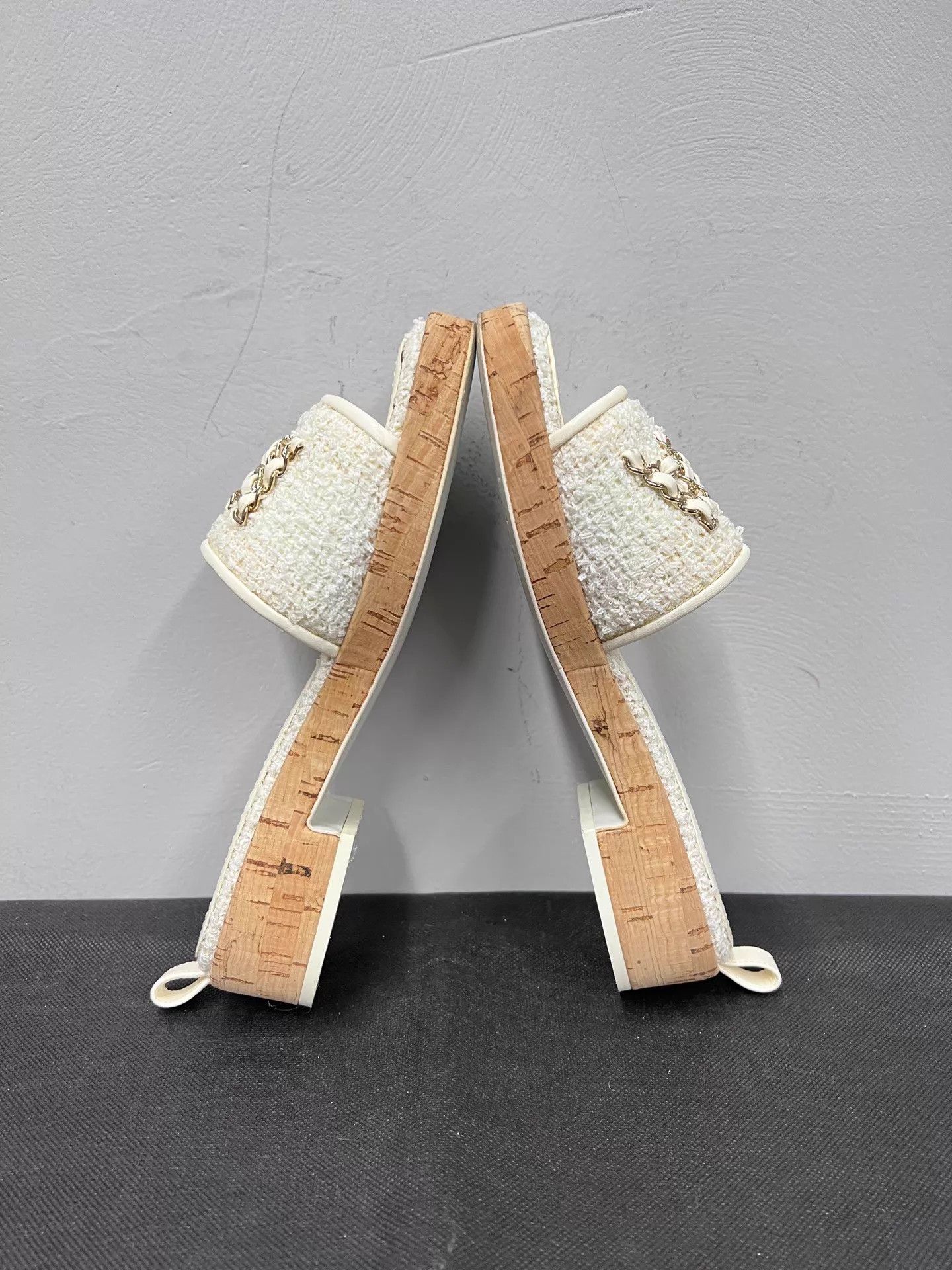 Chanel Chanel Embroidered Rubber Open-Toe Block Heel Slide 36 NWOT Size US 5.5 / IT 35.5 - 5 Thumbnail
