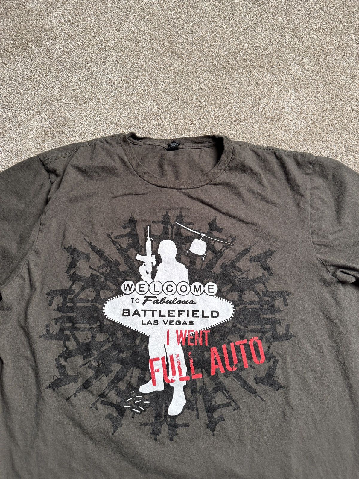 Other EARTH GREEN BATTLEFIELD LAS VEGAS GRAPHIC TEE Size US L / EU 52-54 / 3 - 2 Thumbnail