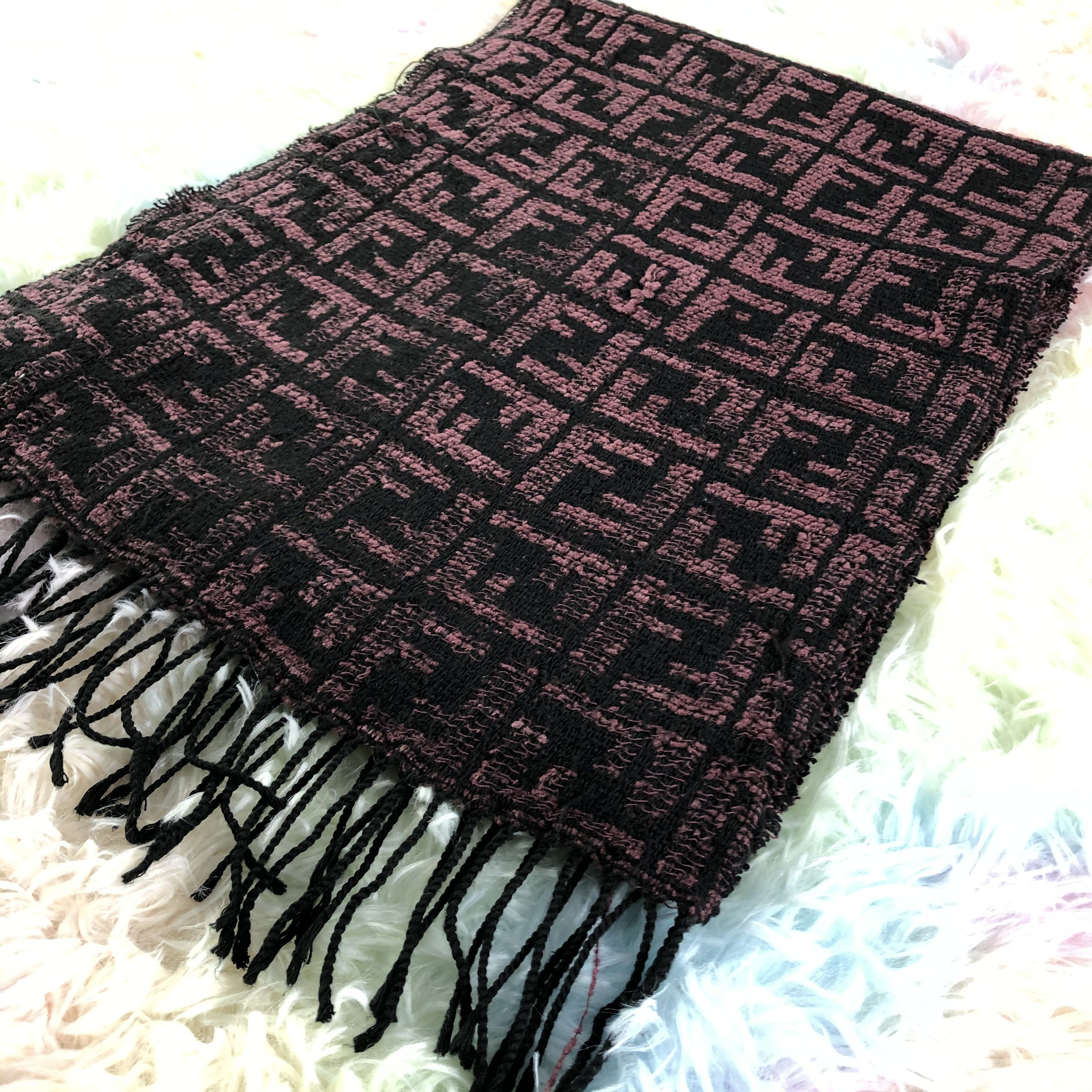 Vintage Fendi Scarf / Muffler / Neckwear - KM95 Size ONE SIZE - 3 Thumbnail